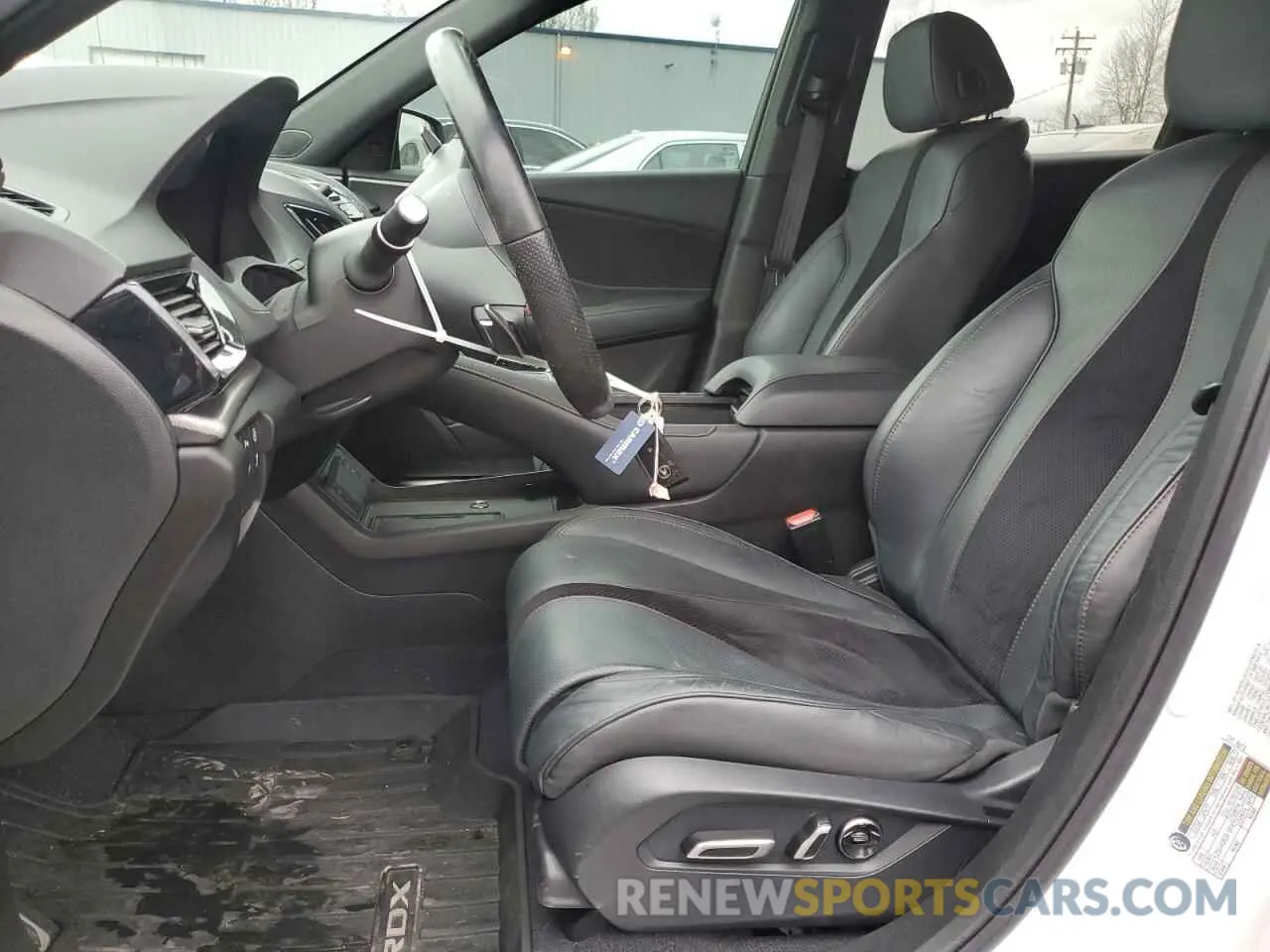 7 fotografías del automóvil dañado 5J8TC2H89NL009202 ACURA RDX 2022