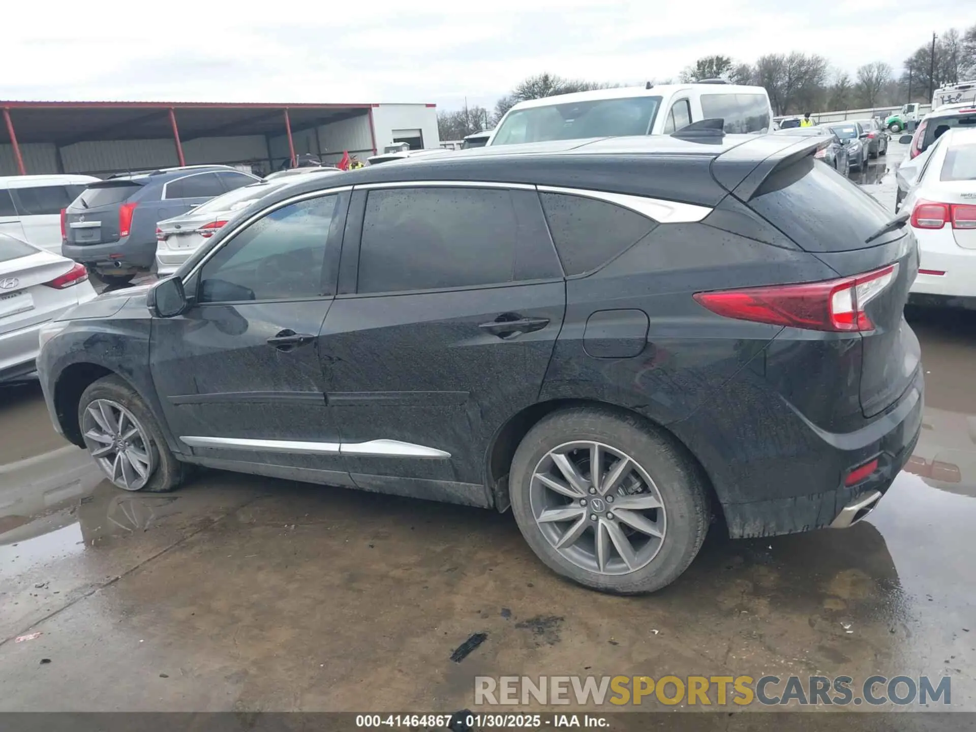 14 fotografías del automóvil dañado 5J8TC1H58PL004902 ACURA RDX 2023