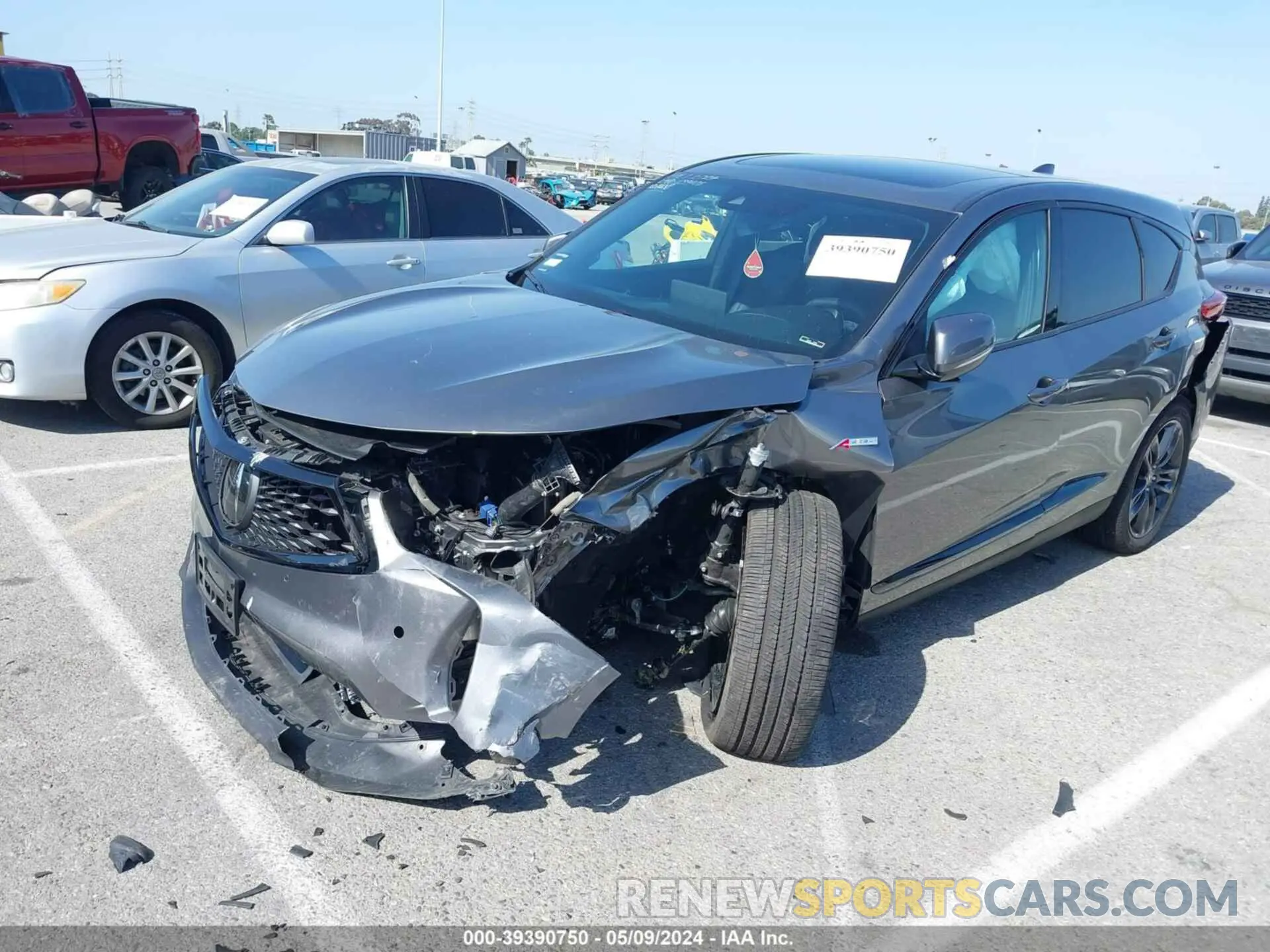2 fotografías del automóvil dañado 5J8TC1H64PL002976 ACURA RDX 2023