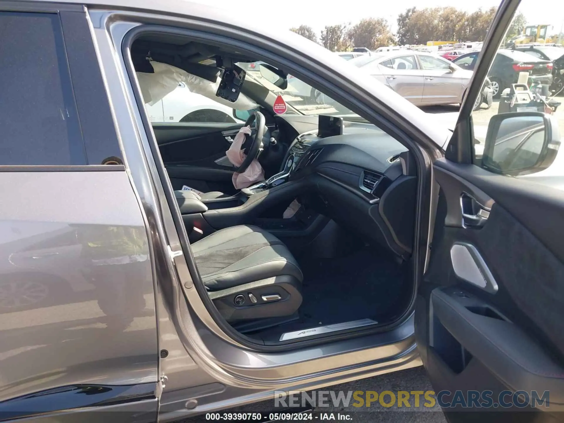 5 fotografías del automóvil dañado 5J8TC1H64PL002976 ACURA RDX 2023