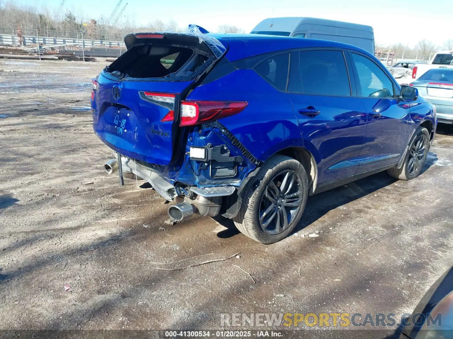 4 fotografías del automóvil dañado 5J8TC1H65PL004381 ACURA RDX 2023