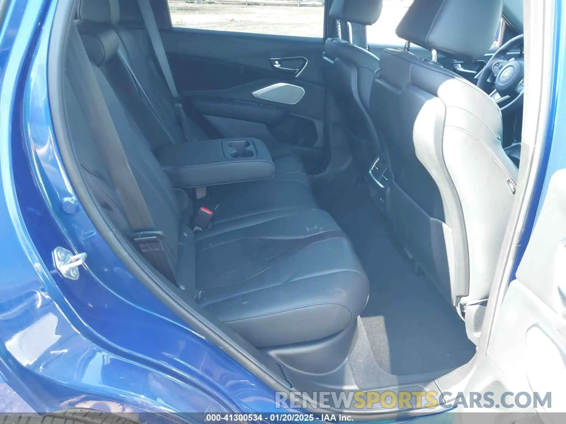 8 fotografías del automóvil dañado 5J8TC1H65PL004381 ACURA RDX 2023