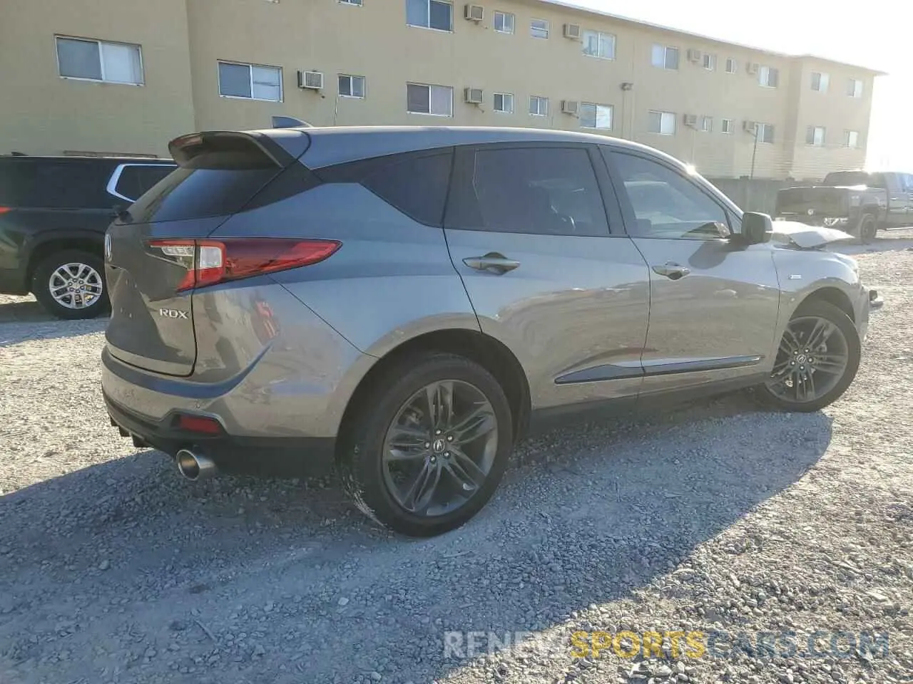 3 fotografías del automóvil dañado 5J8TC1H65PL008415 ACURA RDX 2023