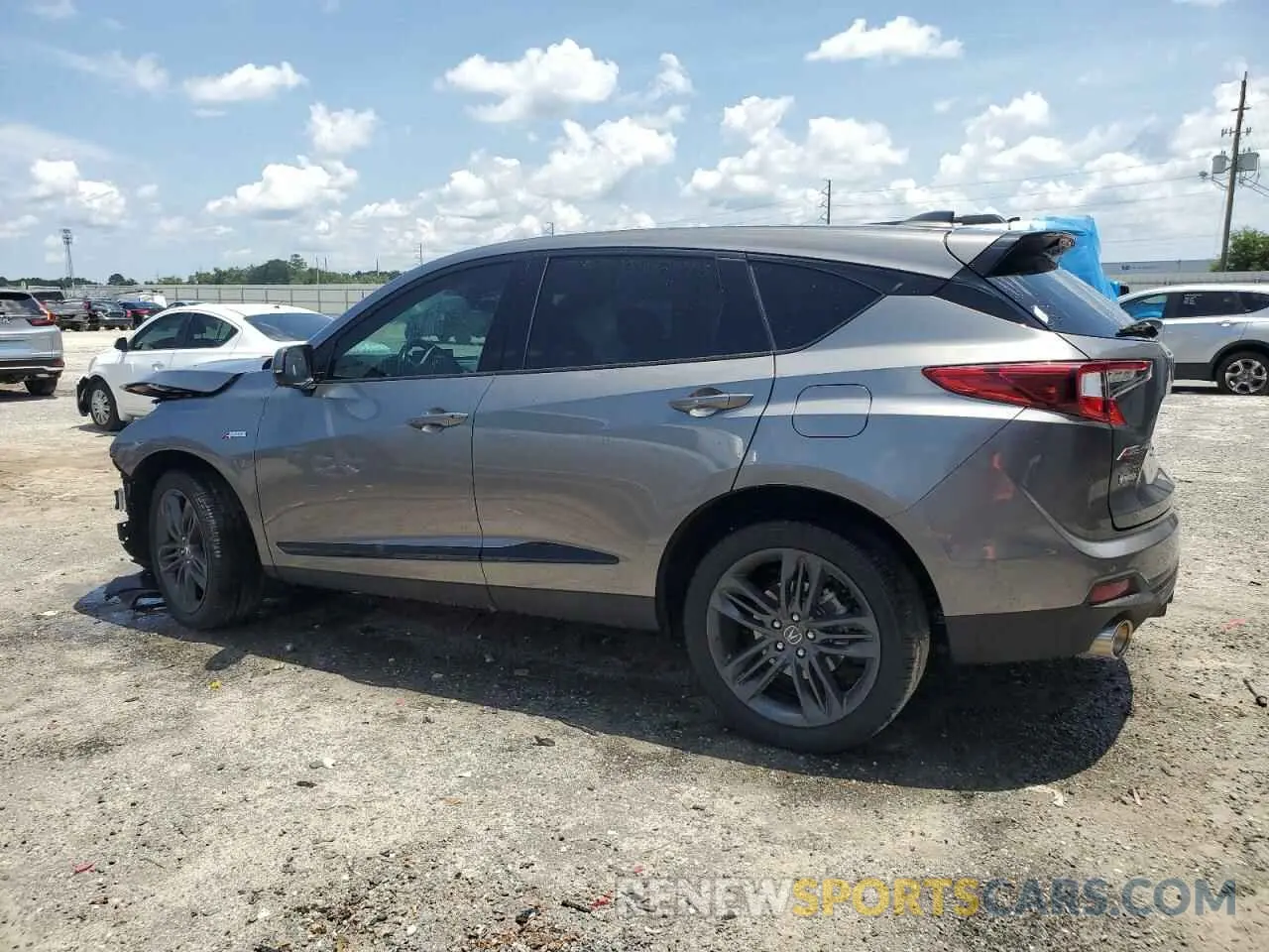 2 fotografías del automóvil dañado 5J8TC1H67PL006388 ACURA RDX 2023