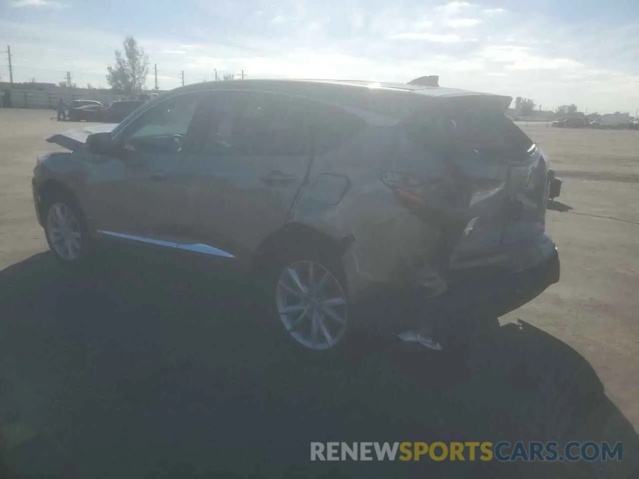 2 fotografías del automóvil dañado 5J8TC2H33PL015651 ACURA RDX 2023