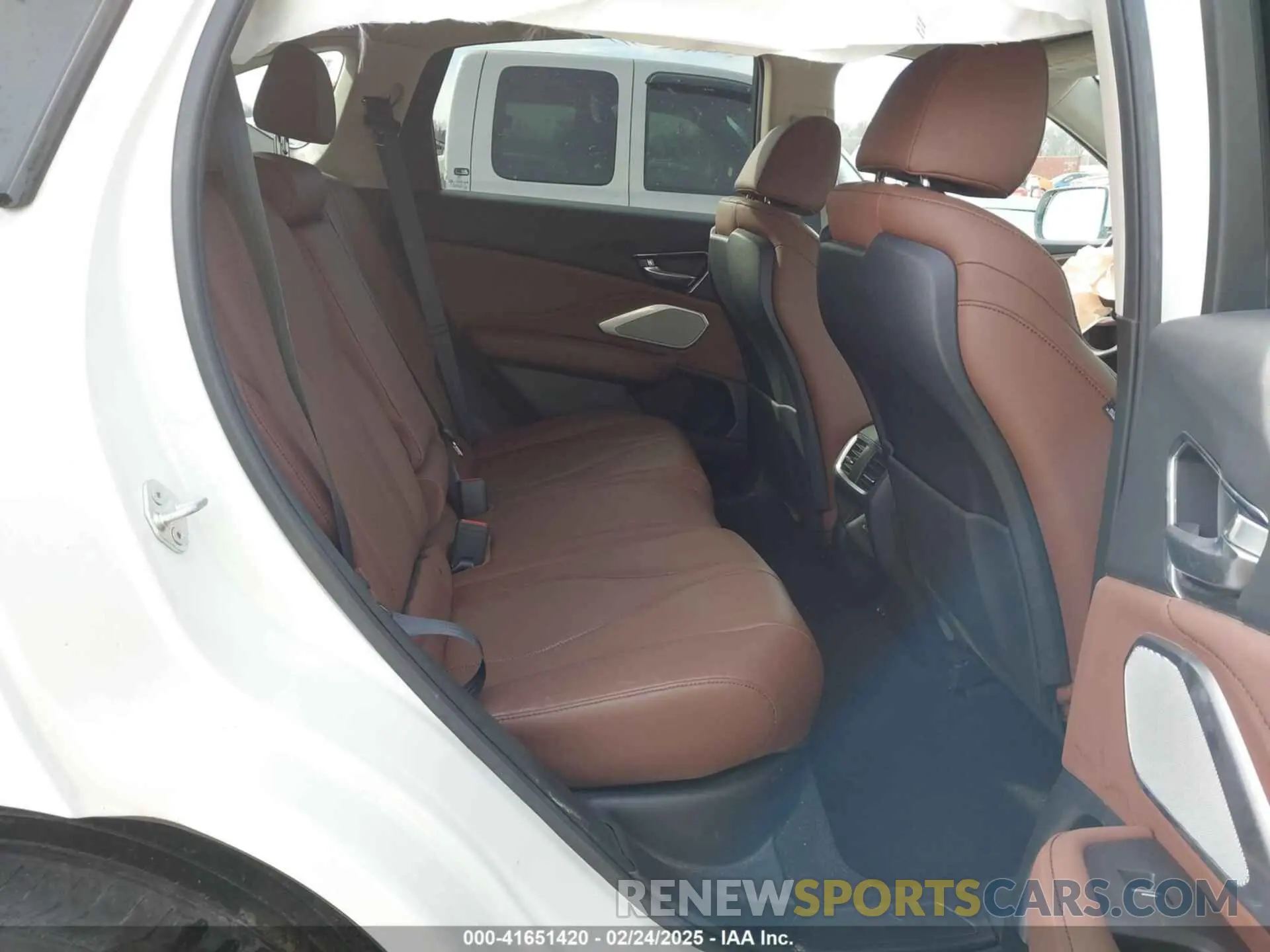8 fotografías del automóvil dañado 5J8TC2H50PL000526 ACURA RDX 2023