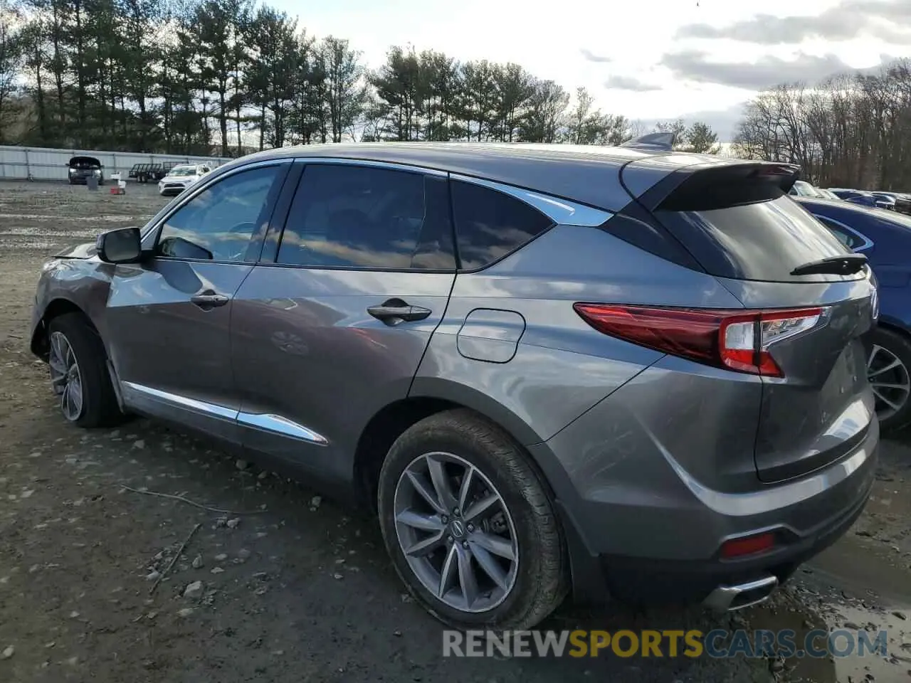 2 fotografías del automóvil dañado 5J8TC2H53PL002948 ACURA RDX 2023