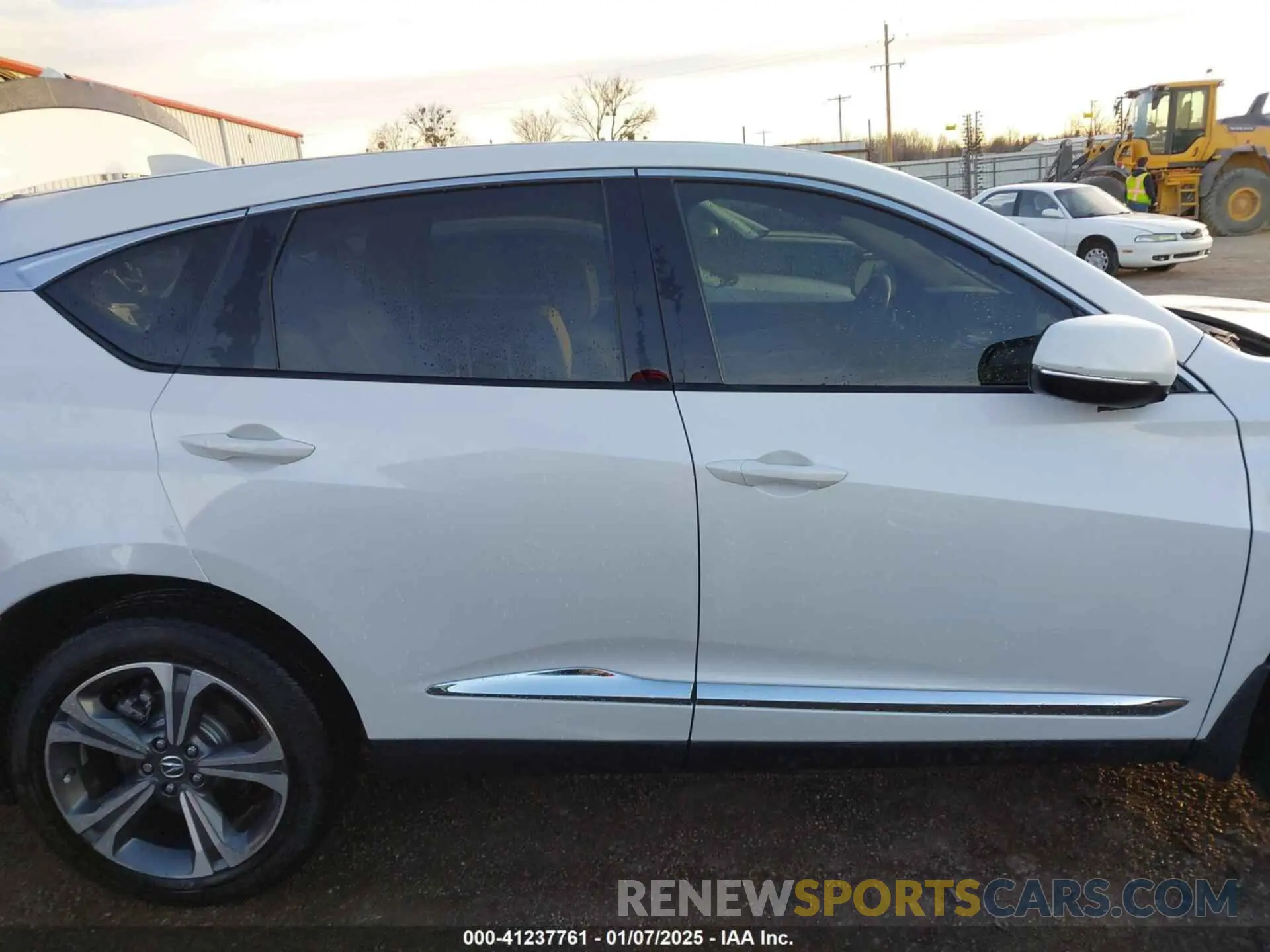 13 fotografías del automóvil dañado 5J8TC2H78PL003286 ACURA RDX 2023