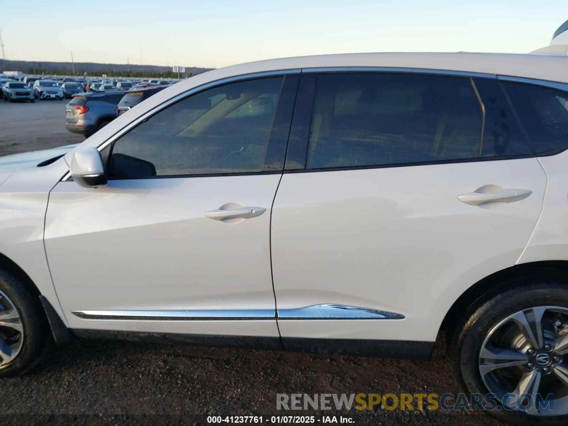 14 fotografías del automóvil dañado 5J8TC2H78PL003286 ACURA RDX 2023