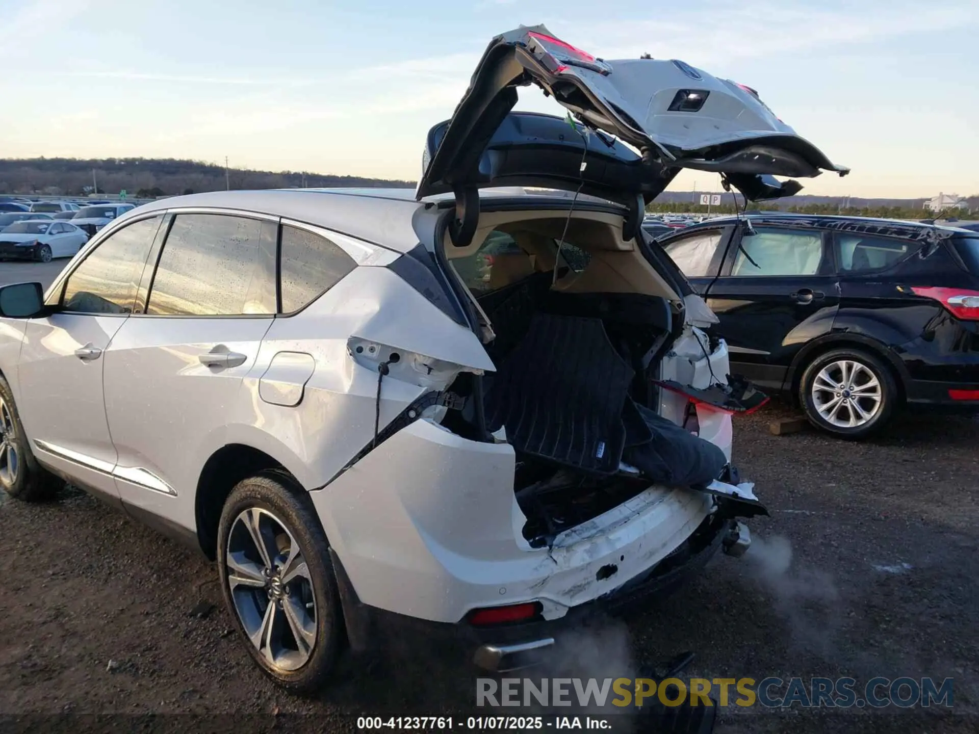6 fotografías del automóvil dañado 5J8TC2H78PL003286 ACURA RDX 2023
