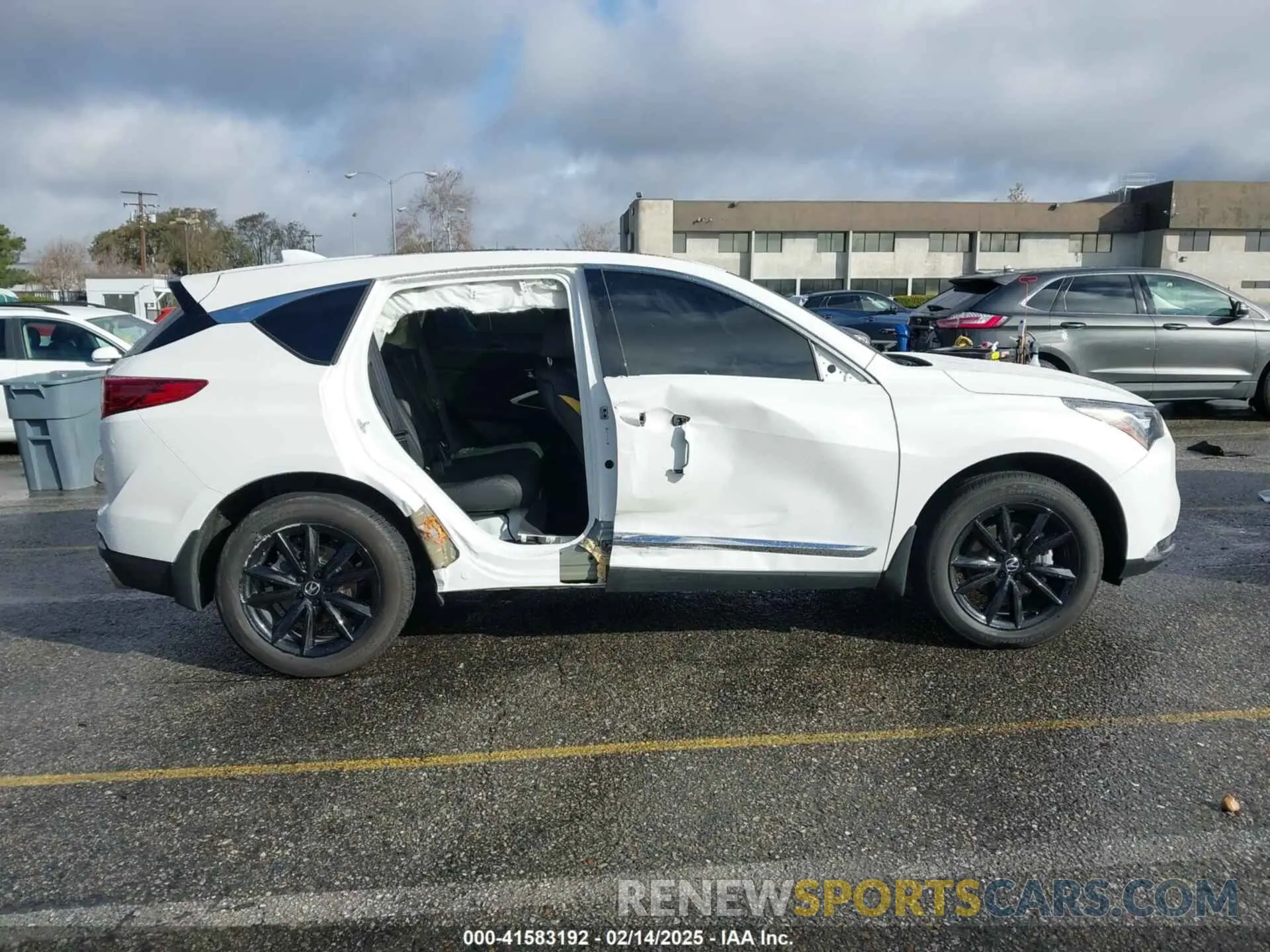 14 fotografías del automóvil dañado 5J8TC2H31RL012072 ACURA RDX 2024