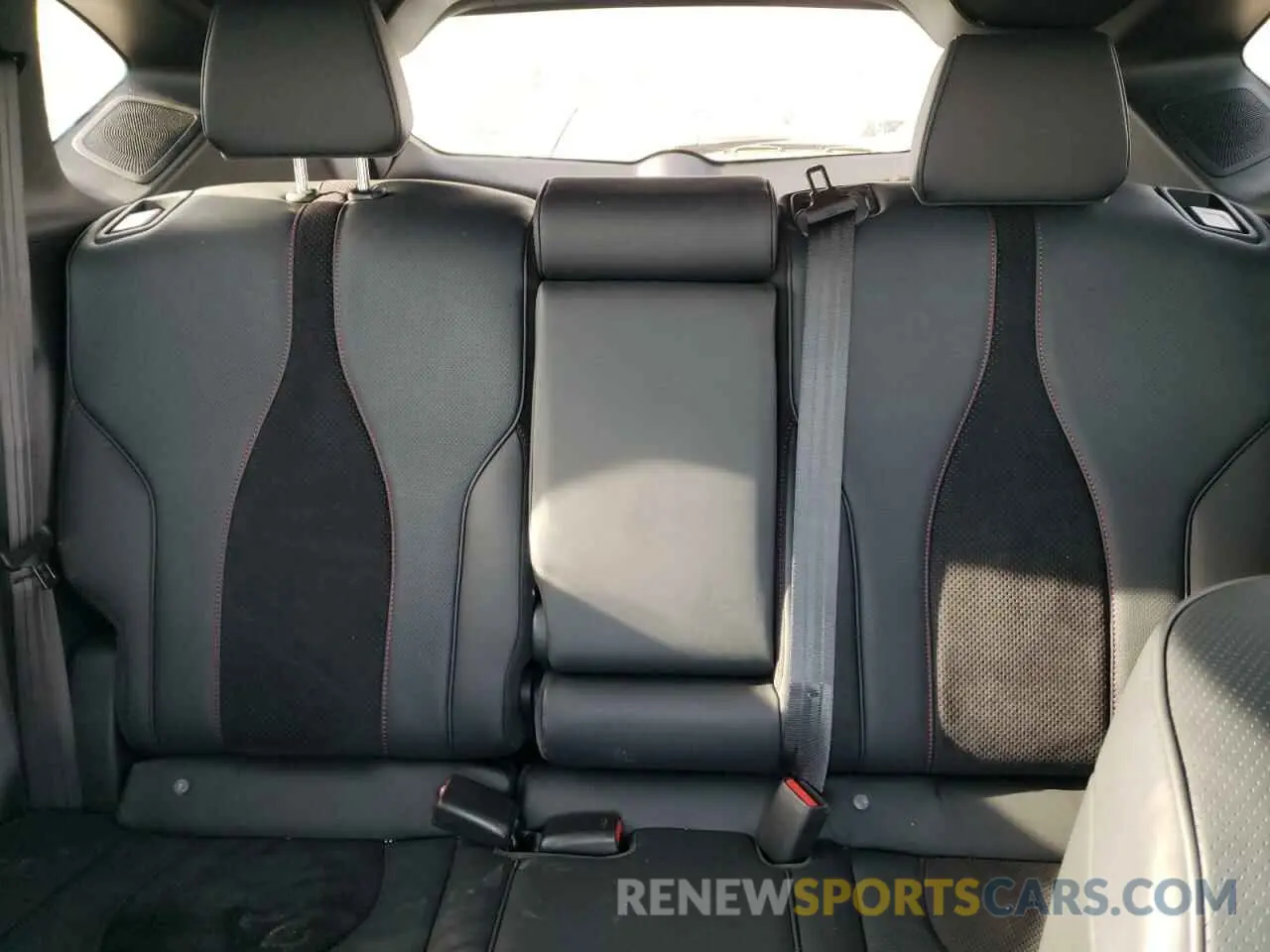 10 fotografías del automóvil dañado 5J8TC2H69RL806070 ACURA RDX 2024
