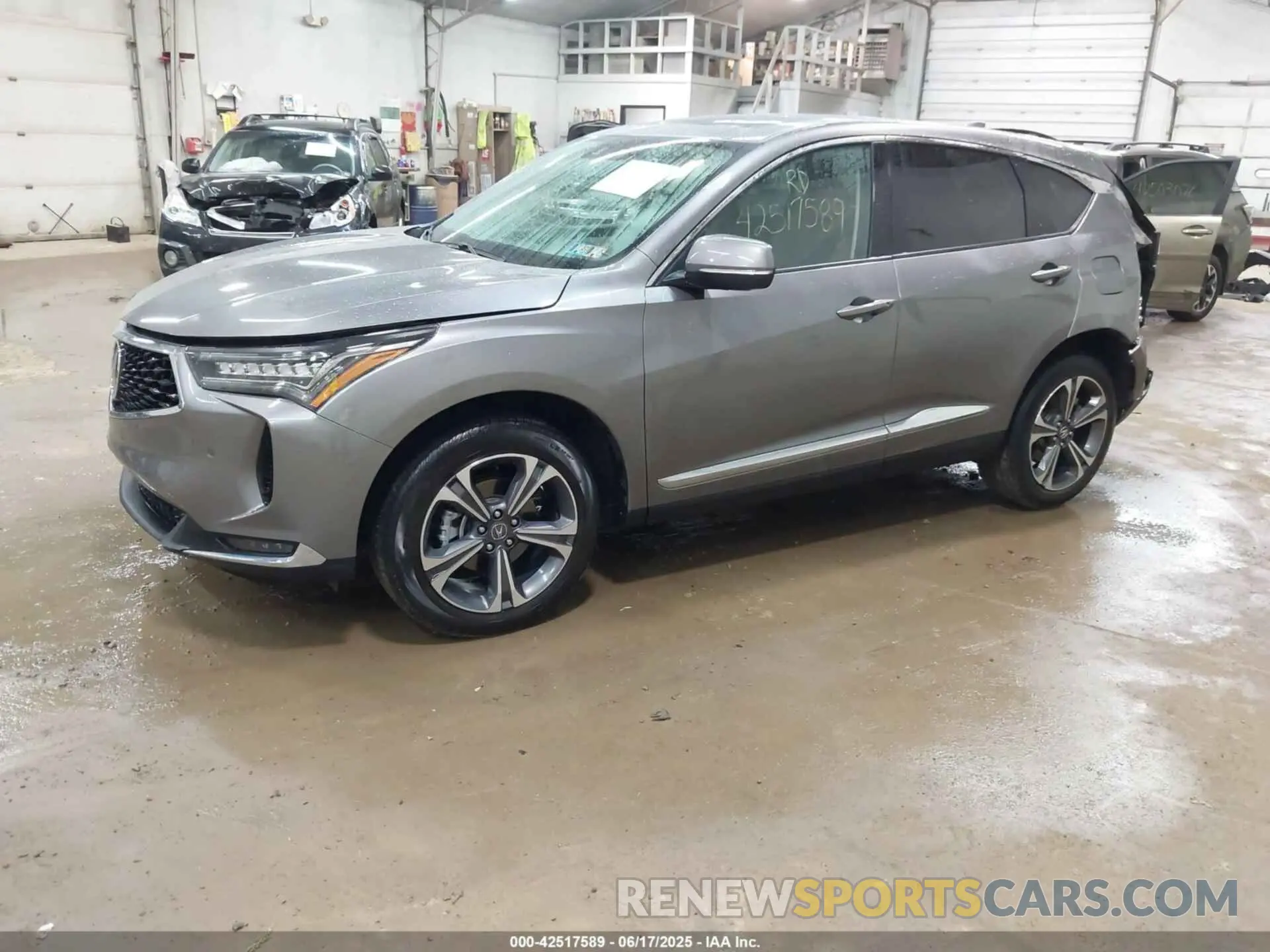 2 fotografías del automóvil dañado 5J8TC2H70RL032588 ACURA RDX 2024