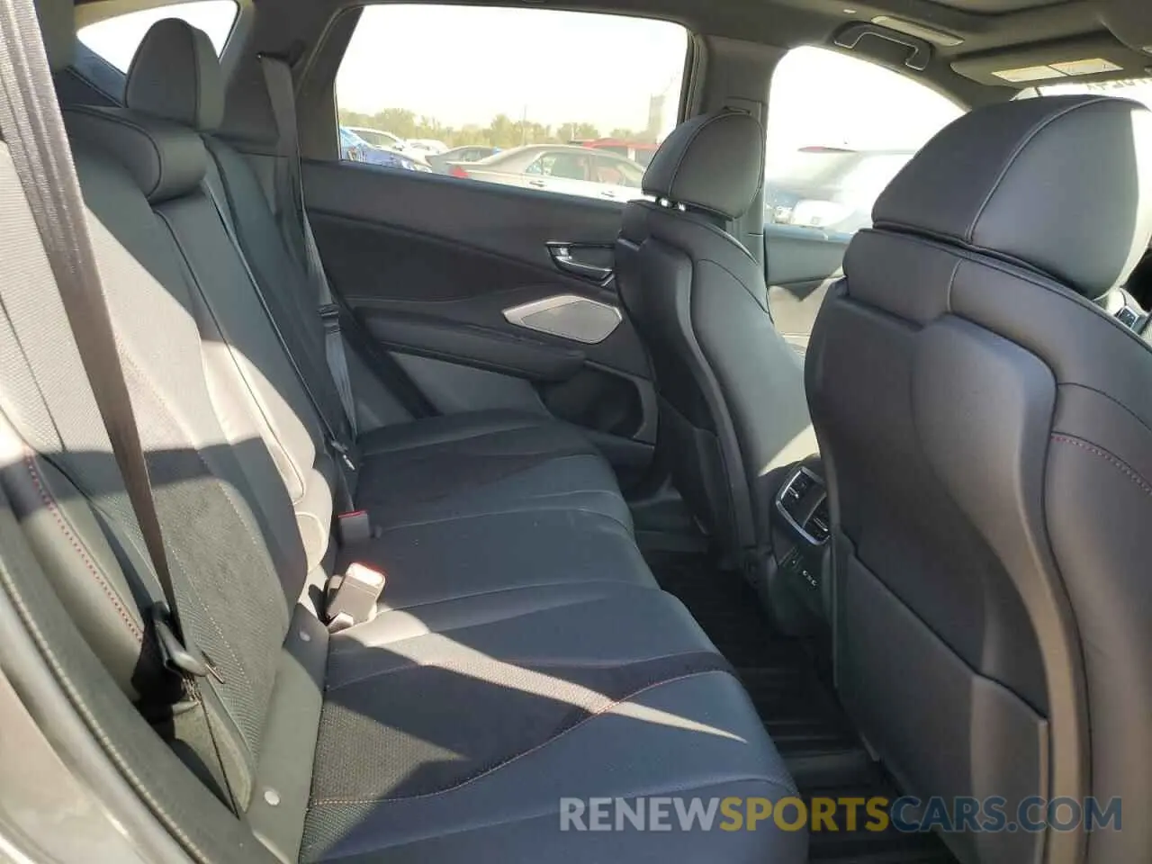 11 fotografías del automóvil dañado 5J8TC2H82RL038076 ACURA RDX 2024