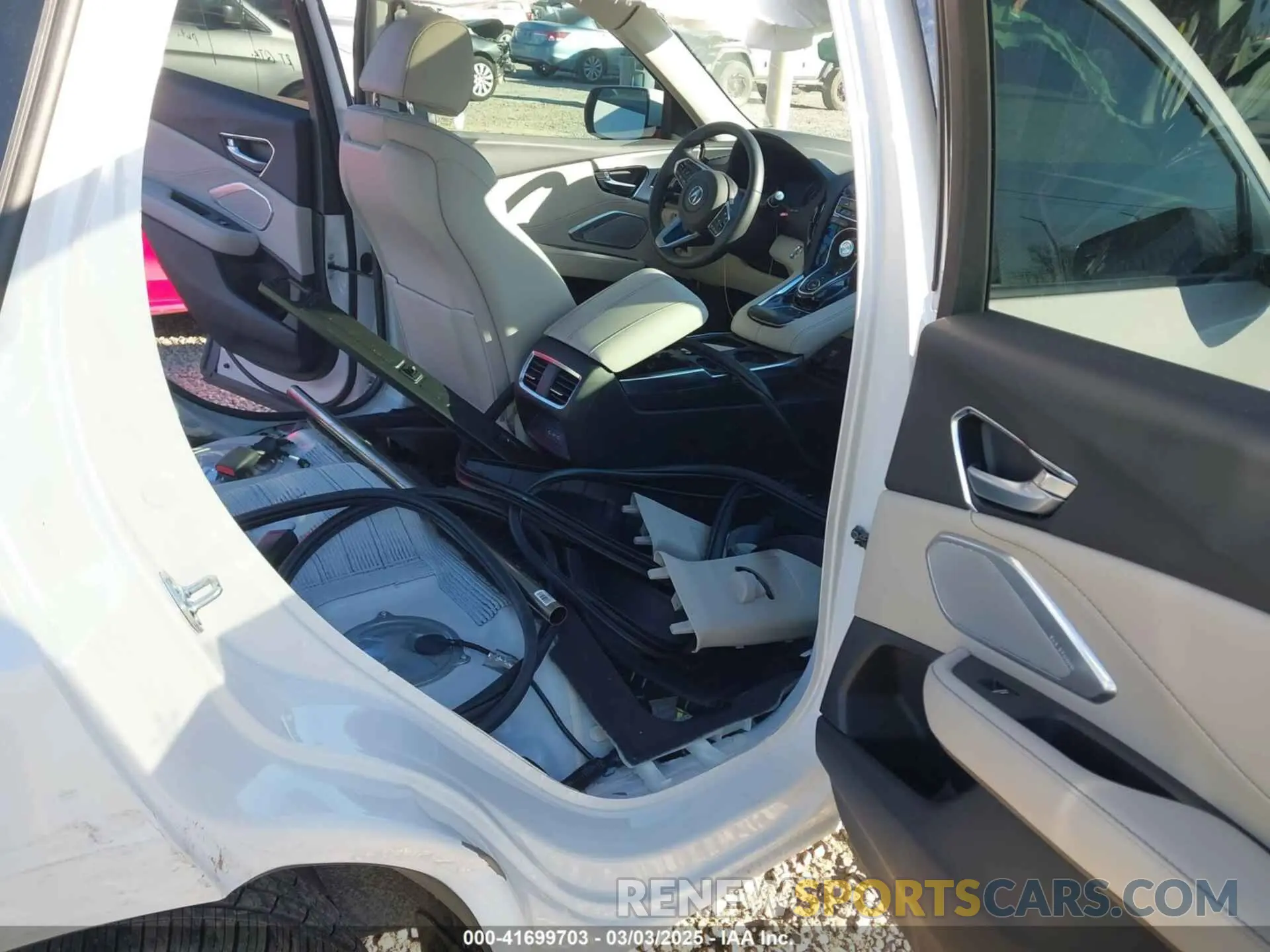 8 fotografías del automóvil dañado 5J8TC2H59SL002736 ACURA RDX 2025