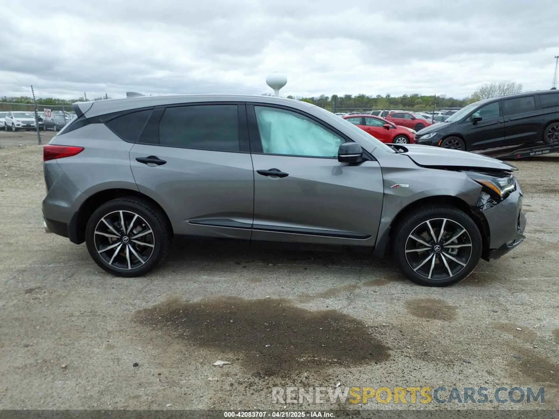 13 fotografías del automóvil dañado 5J8TC2H84SL003030 ACURA RDX 2025
