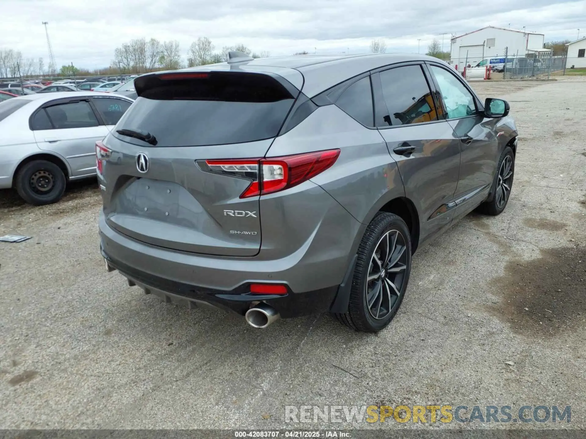 4 fotografías del automóvil dañado 5J8TC2H84SL003030 ACURA RDX 2025