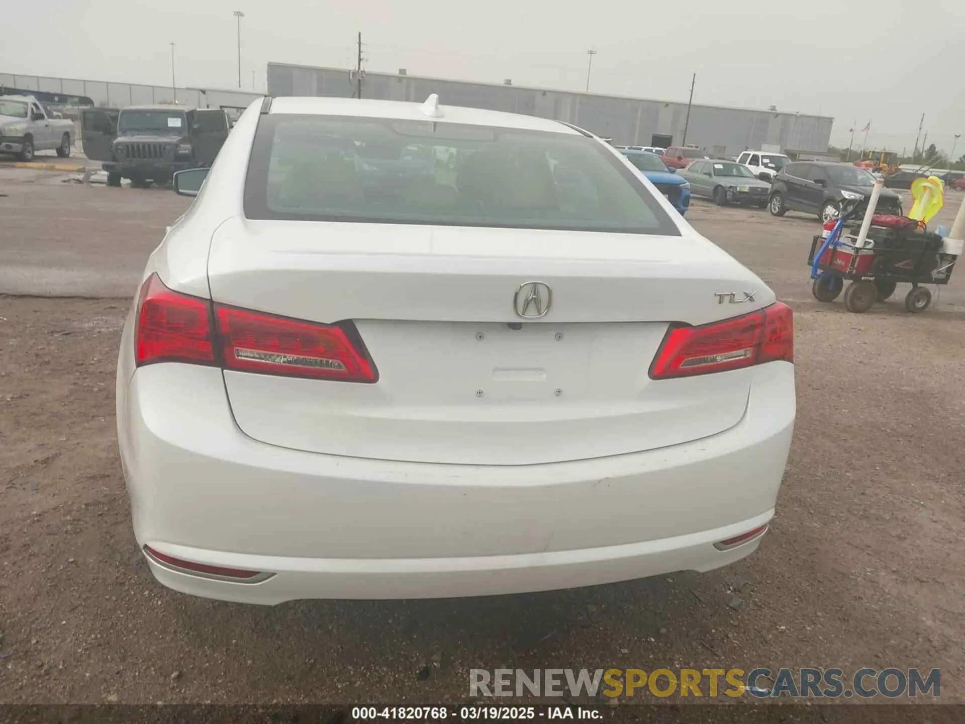 16 fotografías del automóvil dañado 19UUB1F36KA006211 ACURA TLX 2019