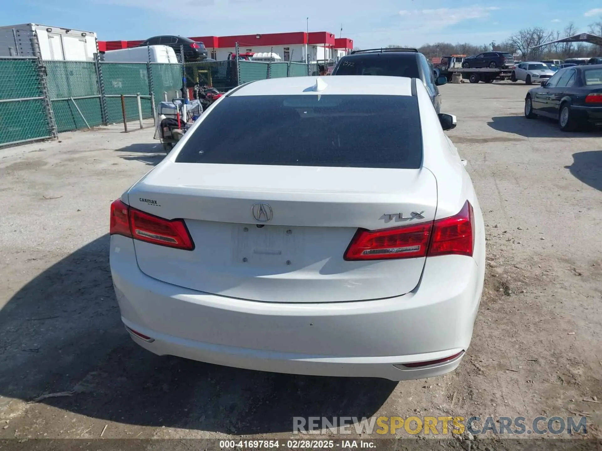 16 fotografías del automóvil dañado 19UUB1F58KA000797 ACURA TLX 2019