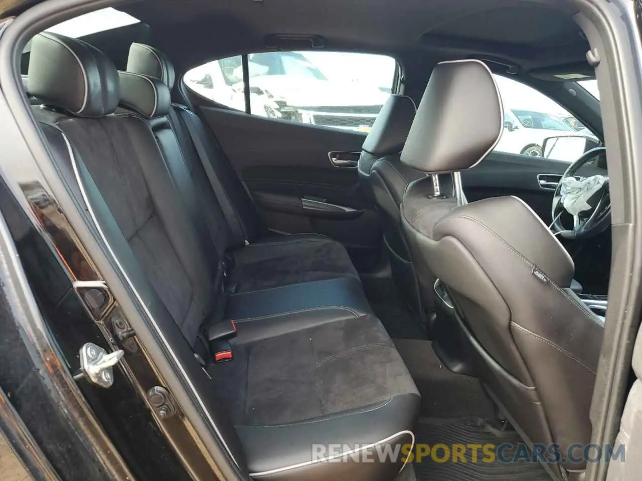 10 fotografías del automóvil dañado 19UUB1F61KA005784 ACURA TLX 2019