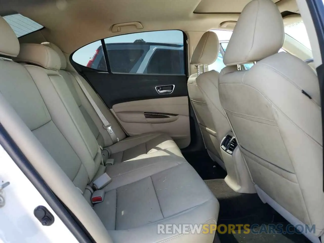 10 fotografías del automóvil dañado 19UUB2F34KA001658 ACURA TLX 2019