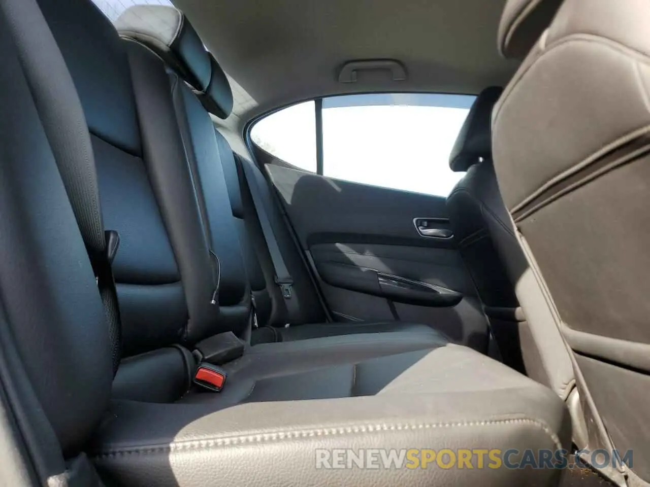 10 fotografías del automóvil dañado 19UUB2F37KA004747 ACURA TLX 2019