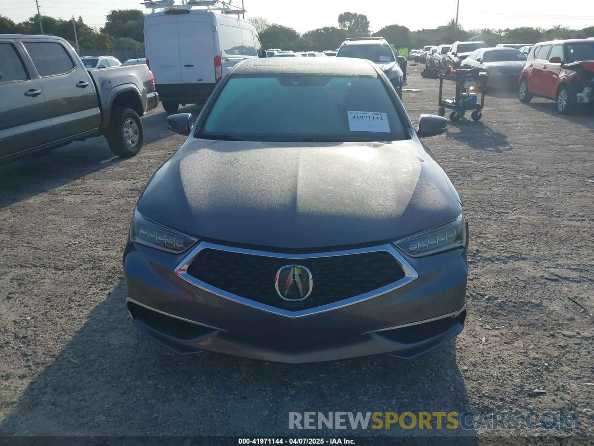 11 fotografías del automóvil dañado 19UUB2F39KA004586 ACURA TLX 2019