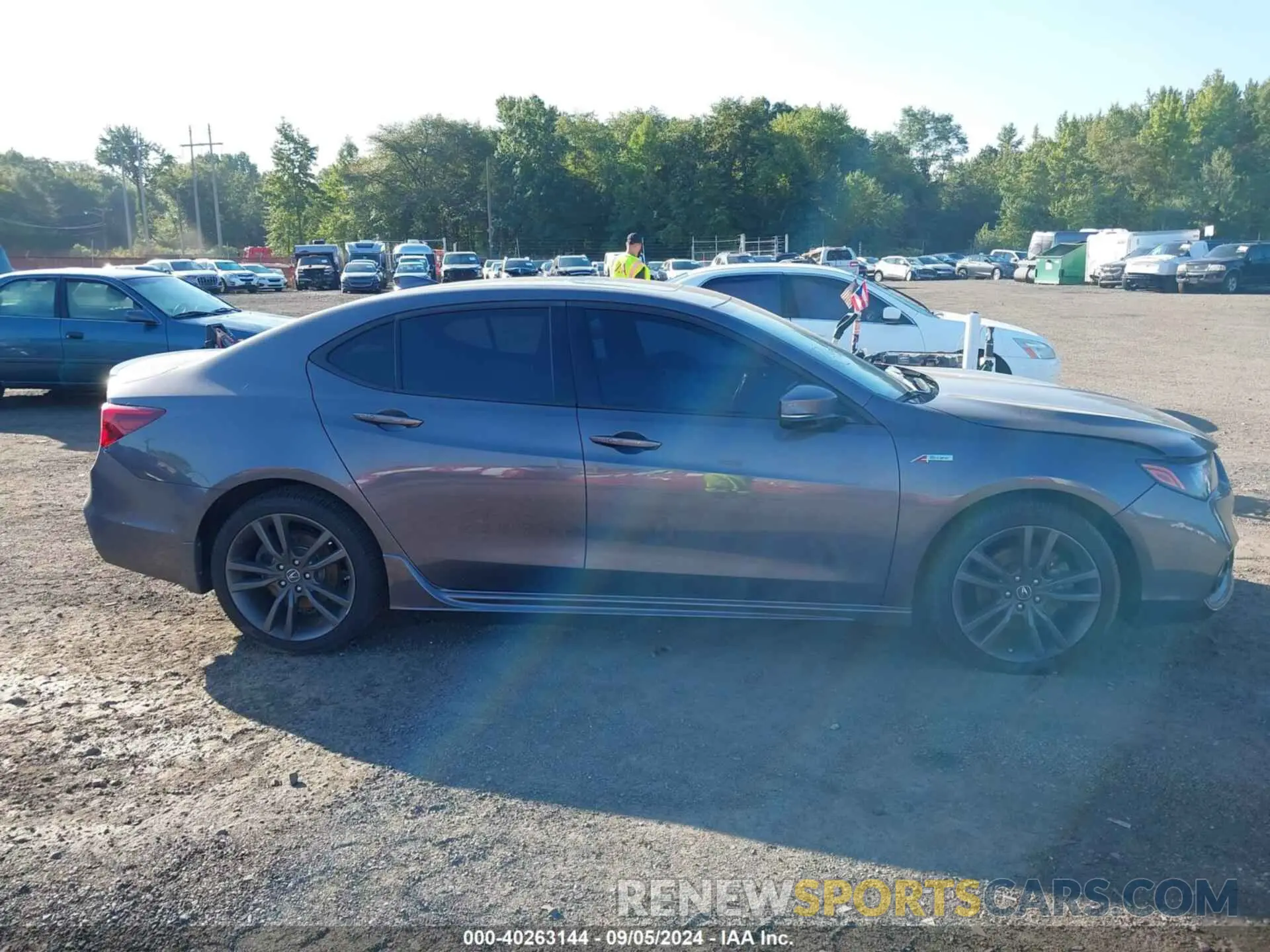13 fotografías del automóvil dañado 19UUB2F67KA005049 ACURA TLX 2019