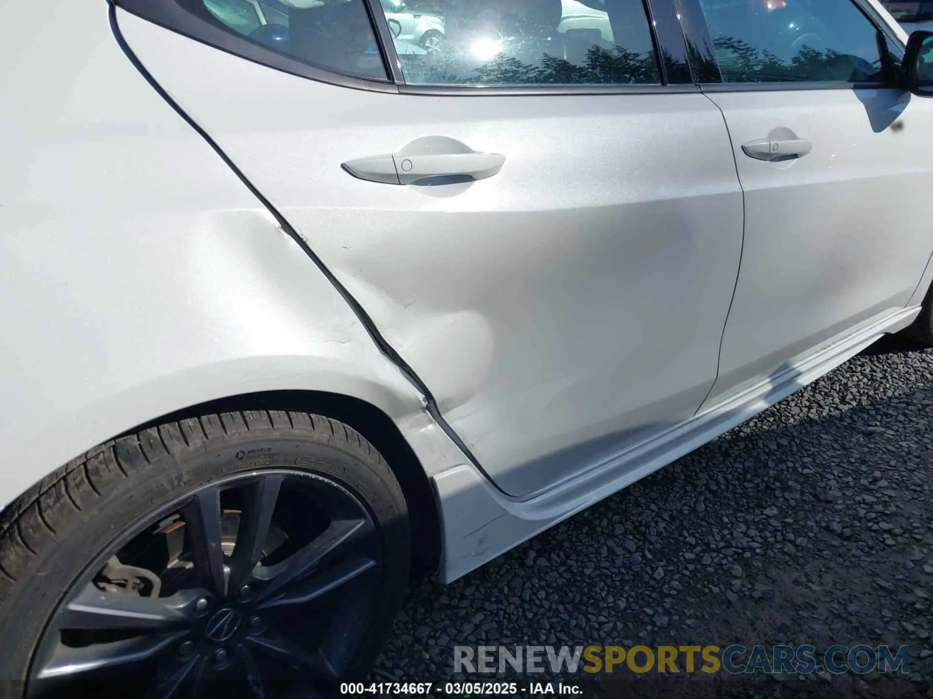 6 fotografías del automóvil dañado 19UUB2F69KA006039 ACURA TLX 2019