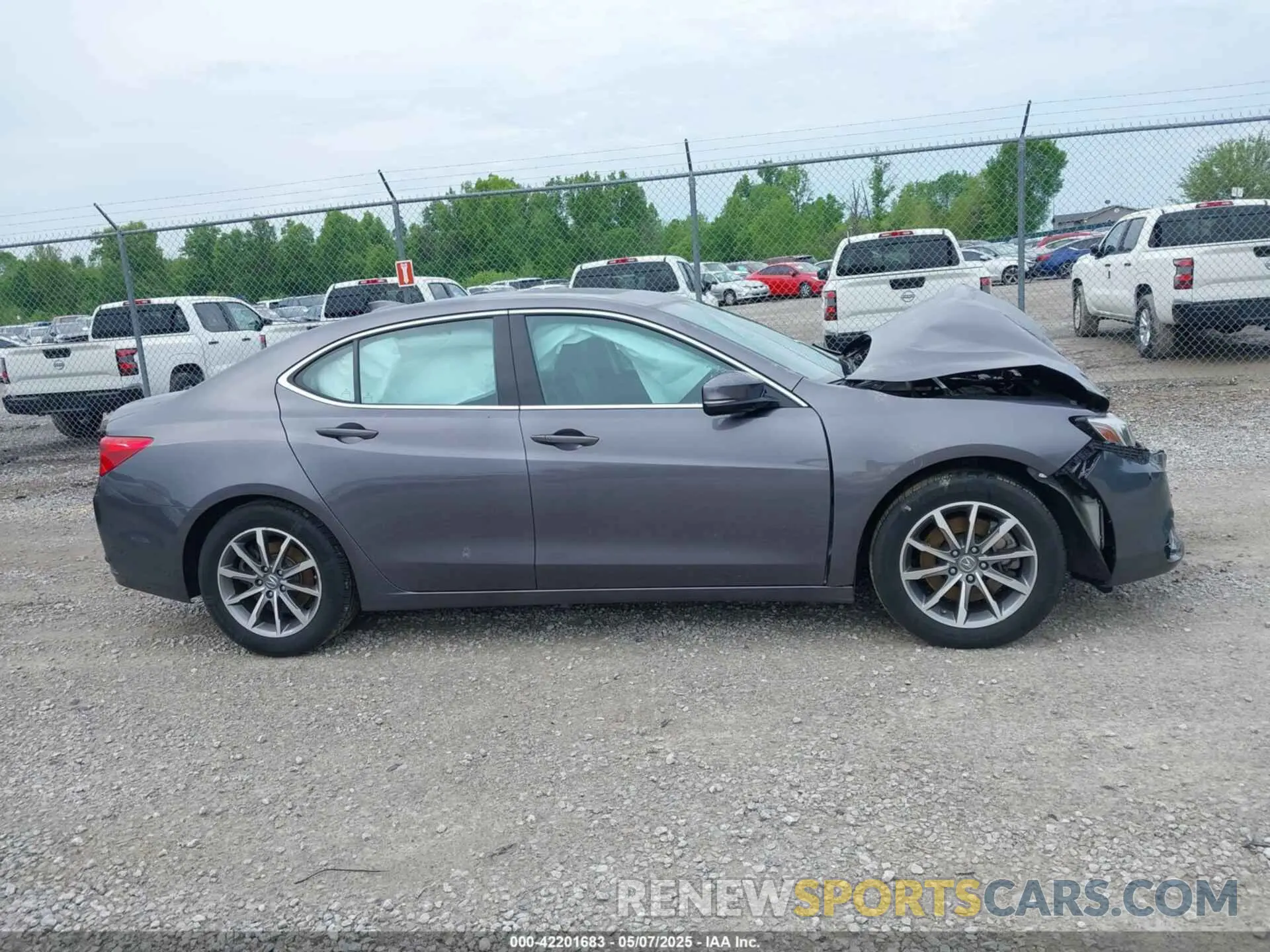13 fotografías del automóvil dañado 19UUB1F30LA011504 ACURA TLX 2020