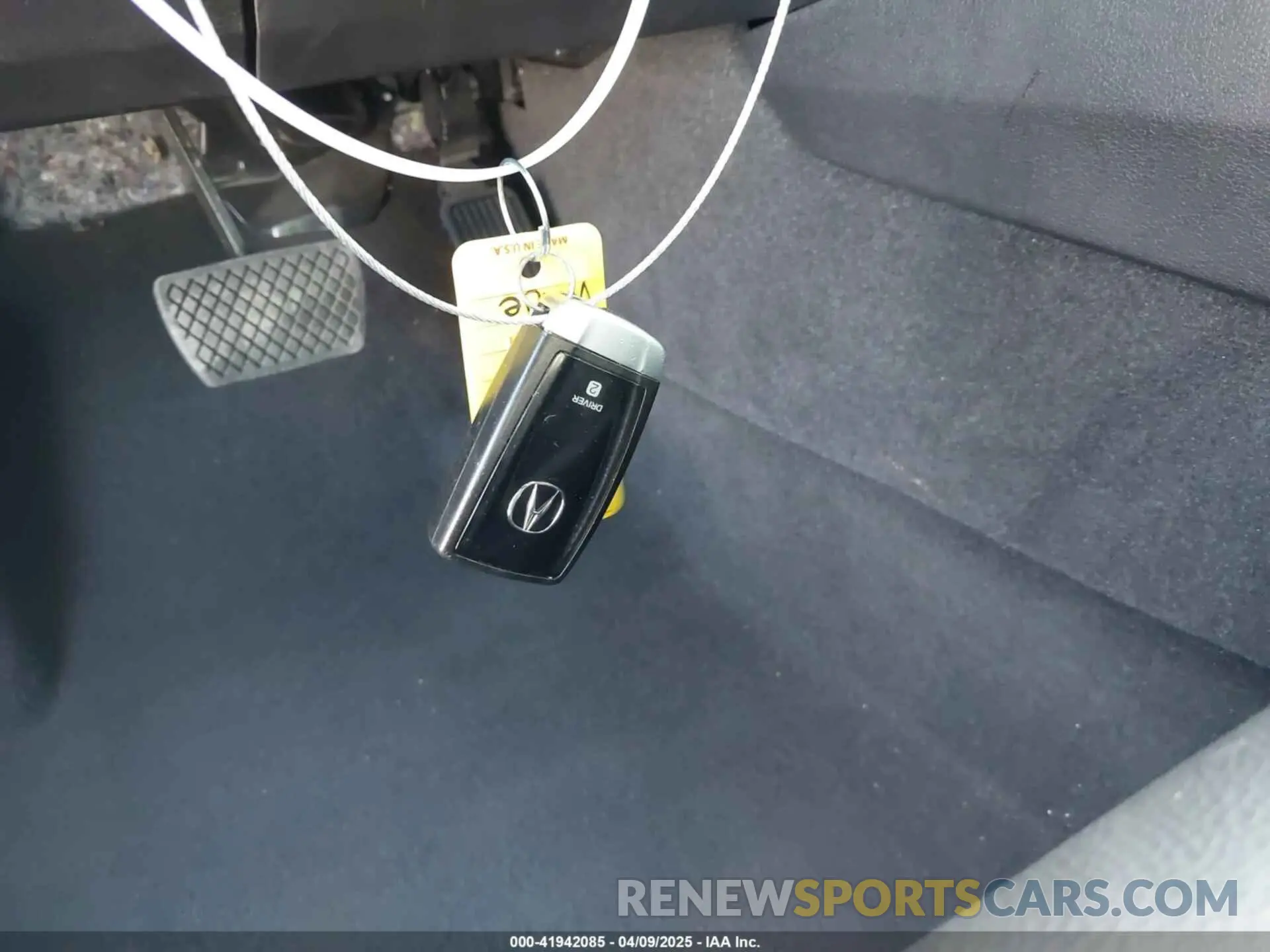 11 fotografías del automóvil dañado 19UUB1F32LA011682 ACURA TLX 2020