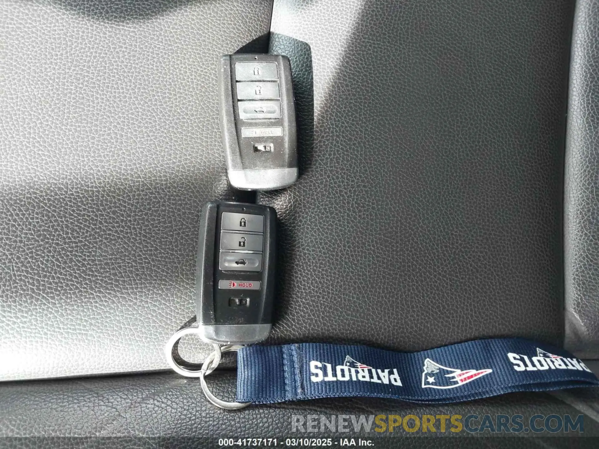 11 fotografías del automóvil dañado 19UUB1F34LA012378 ACURA TLX 2020