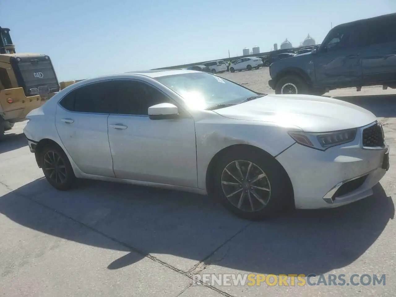 4 fotografías del automóvil dañado 19UUB1F38LA005157 ACURA TLX 2020