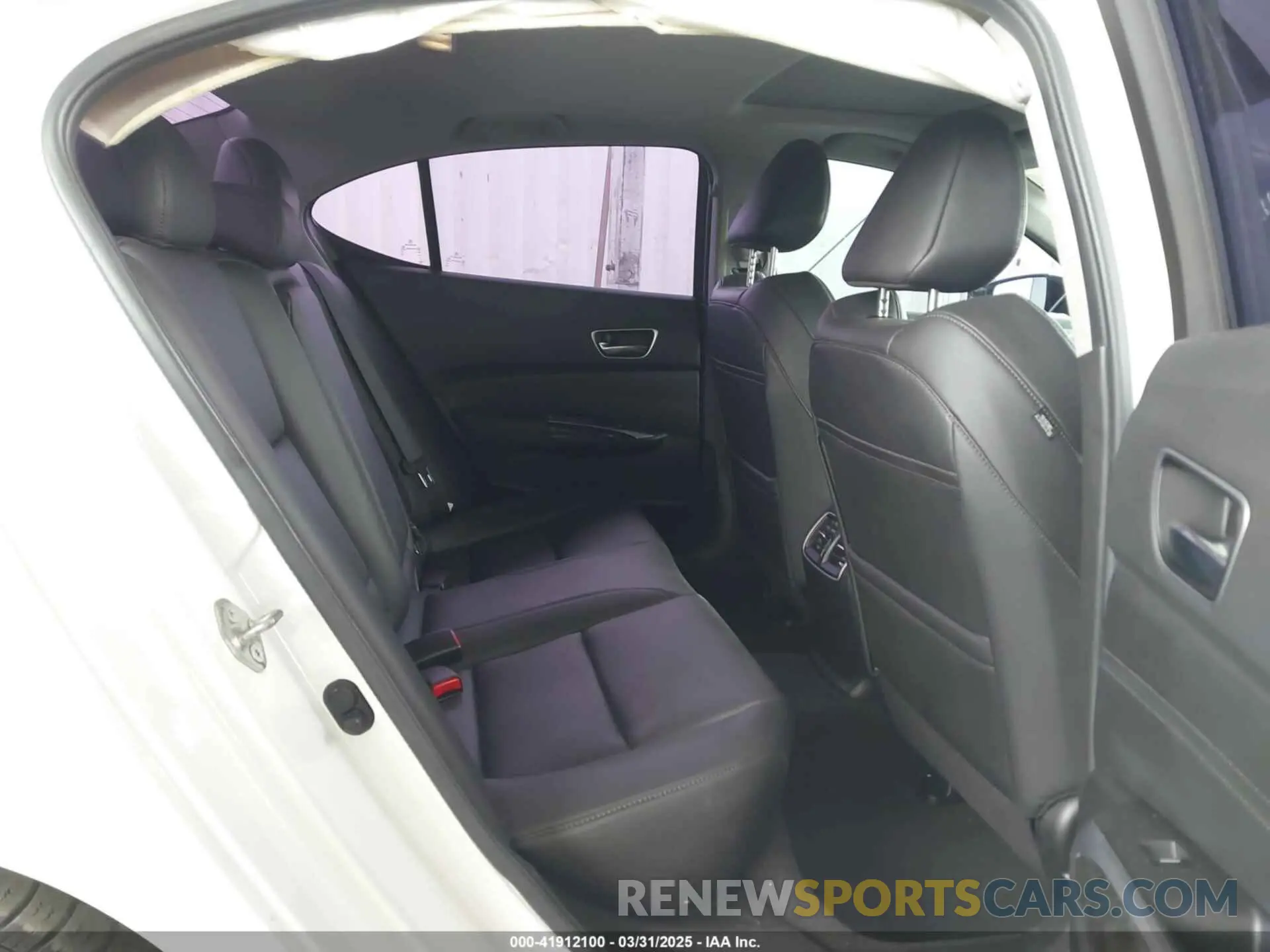 8 fotografías del automóvil dañado 19UUB1F38LA014988 ACURA TLX 2020
