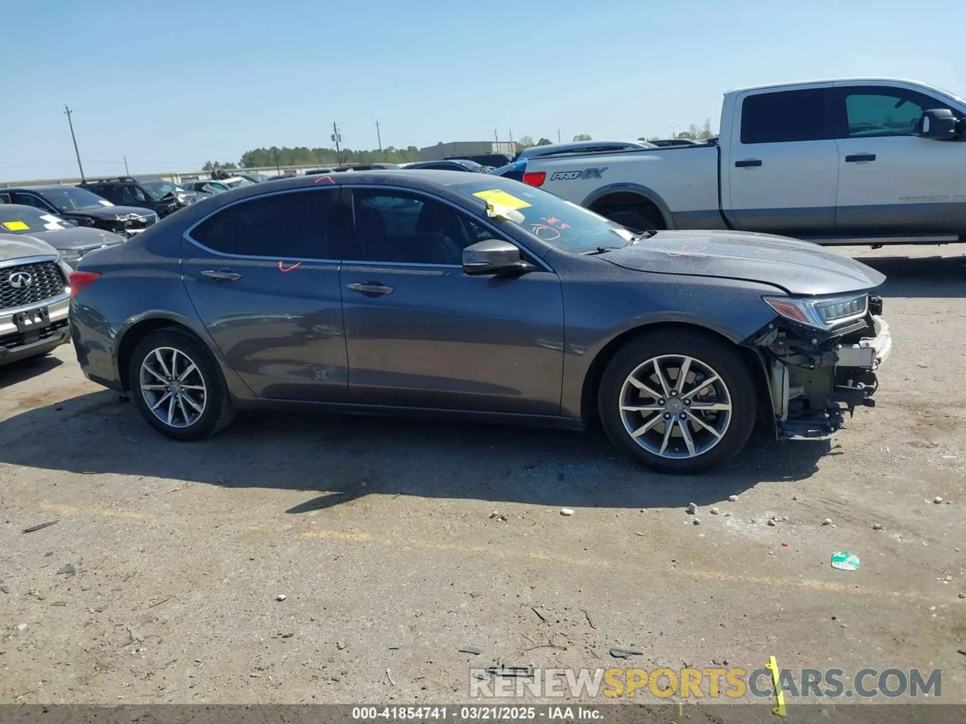 14 fotografías del automóvil dañado 19UUB1F3XLA011087 ACURA TLX 2020