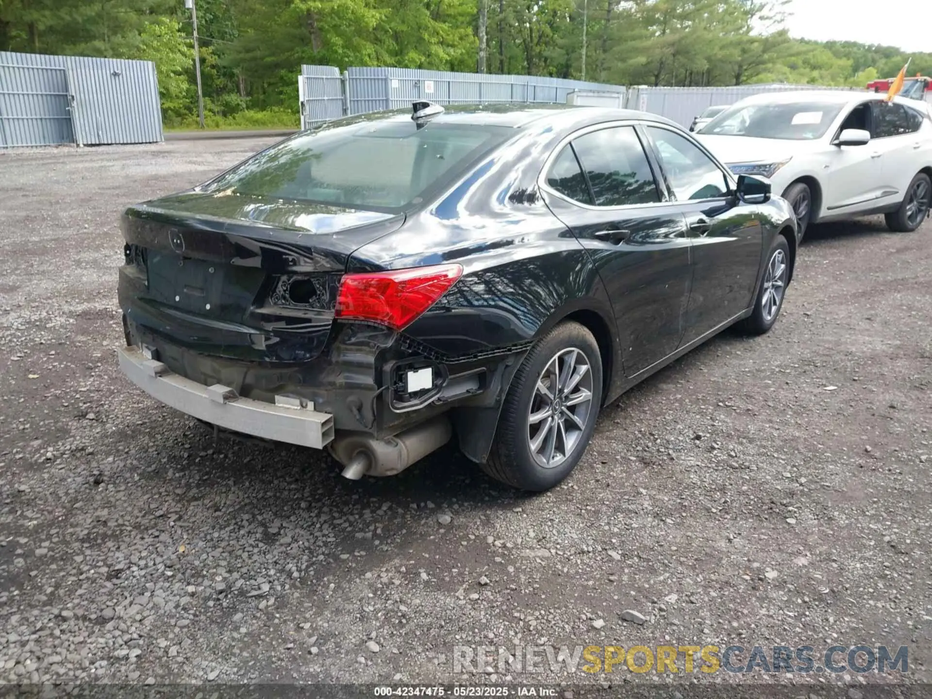 4 fotografías del automóvil dañado 19UUB1F50LA002285 ACURA TLX 2020