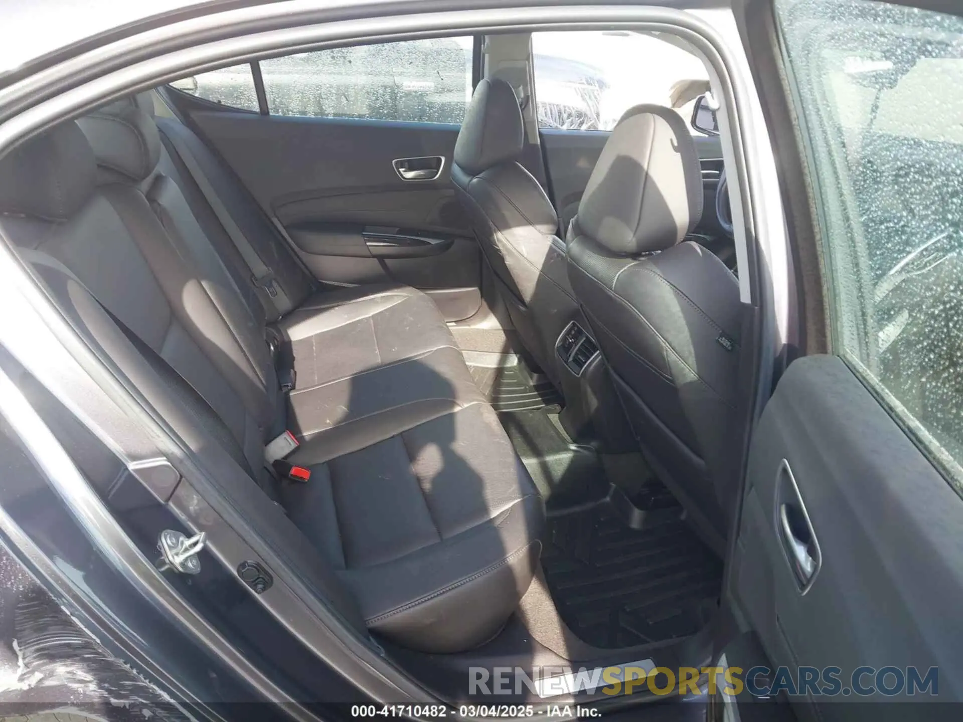 8 fotografías del automóvil dañado 19UUB1F50LA015540 ACURA TLX 2020