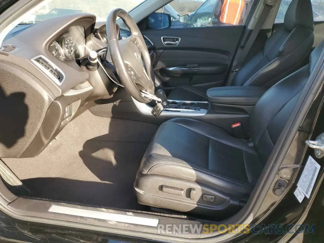 7 fotografías del automóvil dañado 19UUB1F52LA005298 ACURA TLX 2020