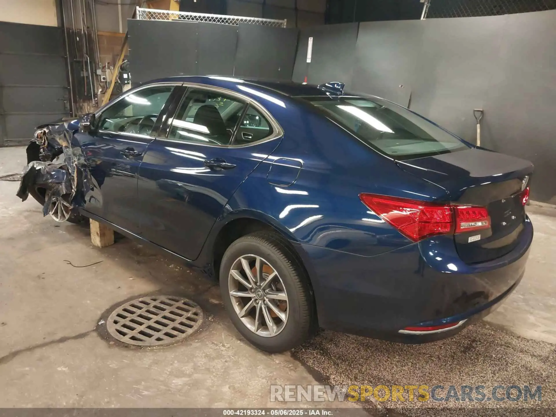 3 fotografías del automóvil dañado 19UUB1F53LA006637 ACURA TLX 2020