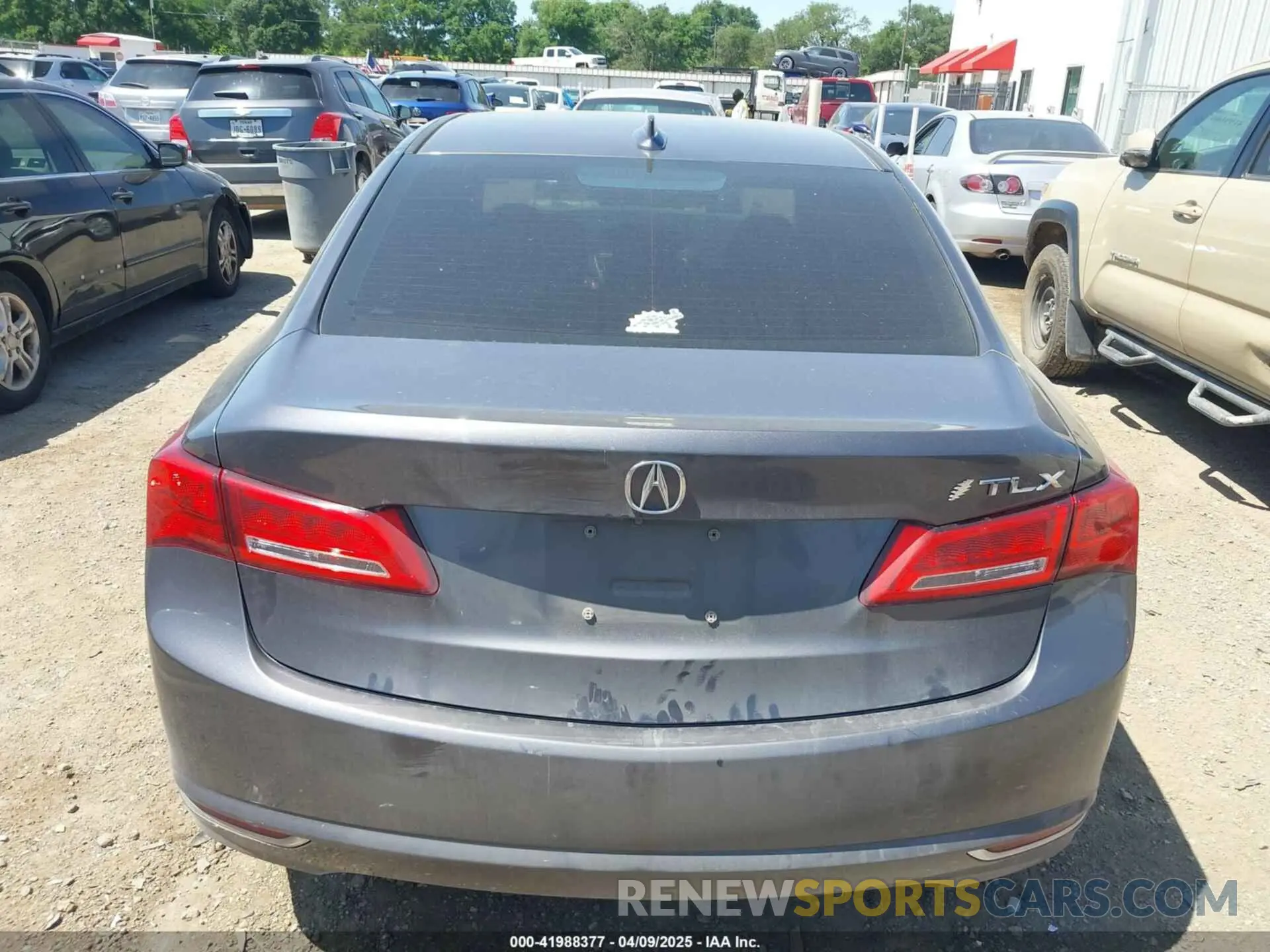 16 fotografías del automóvil dañado 19UUB1F53LA010462 ACURA TLX 2020