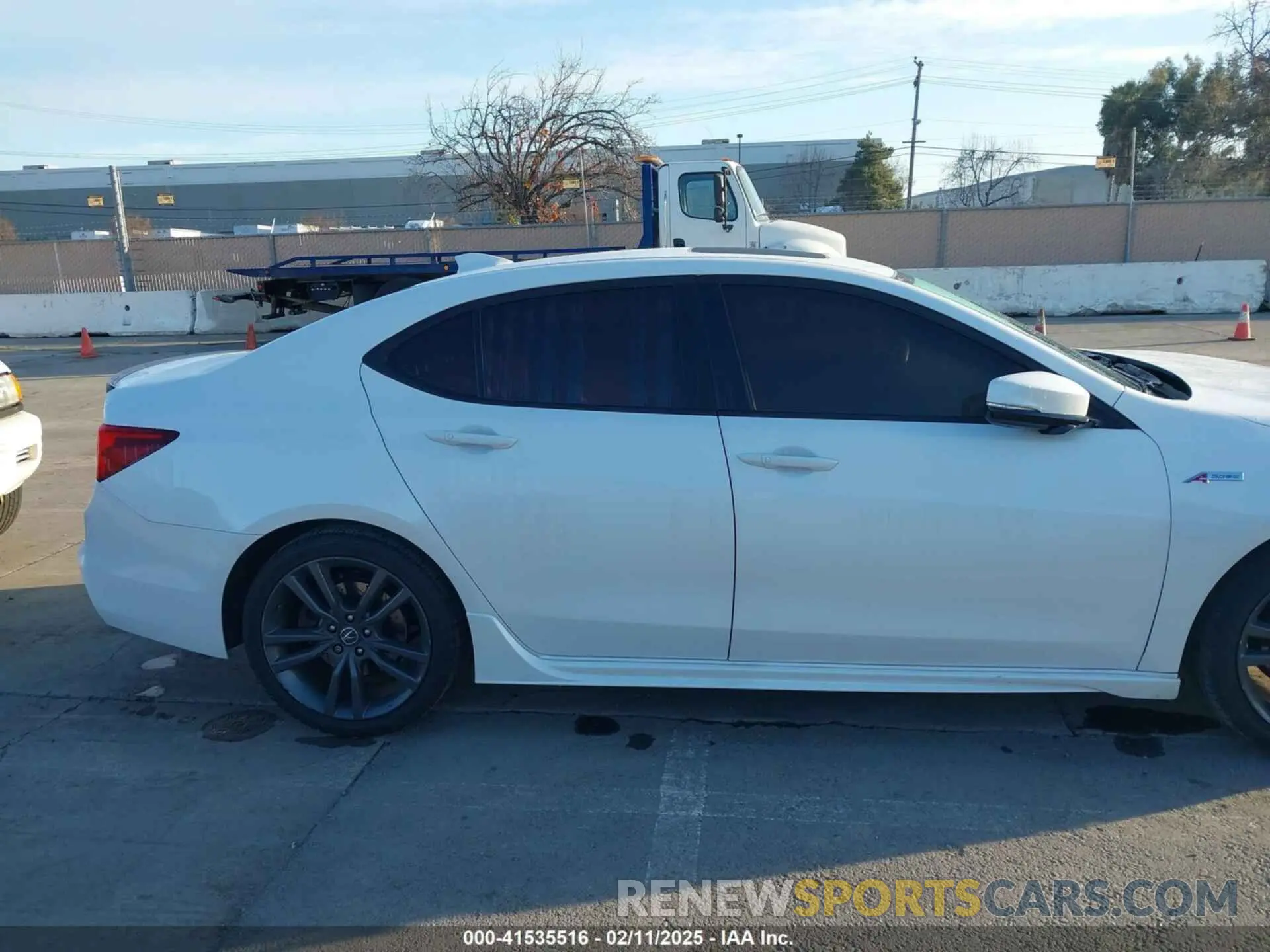 14 fotografías del automóvil dañado 19UUB1F60LA009391 ACURA TLX 2020