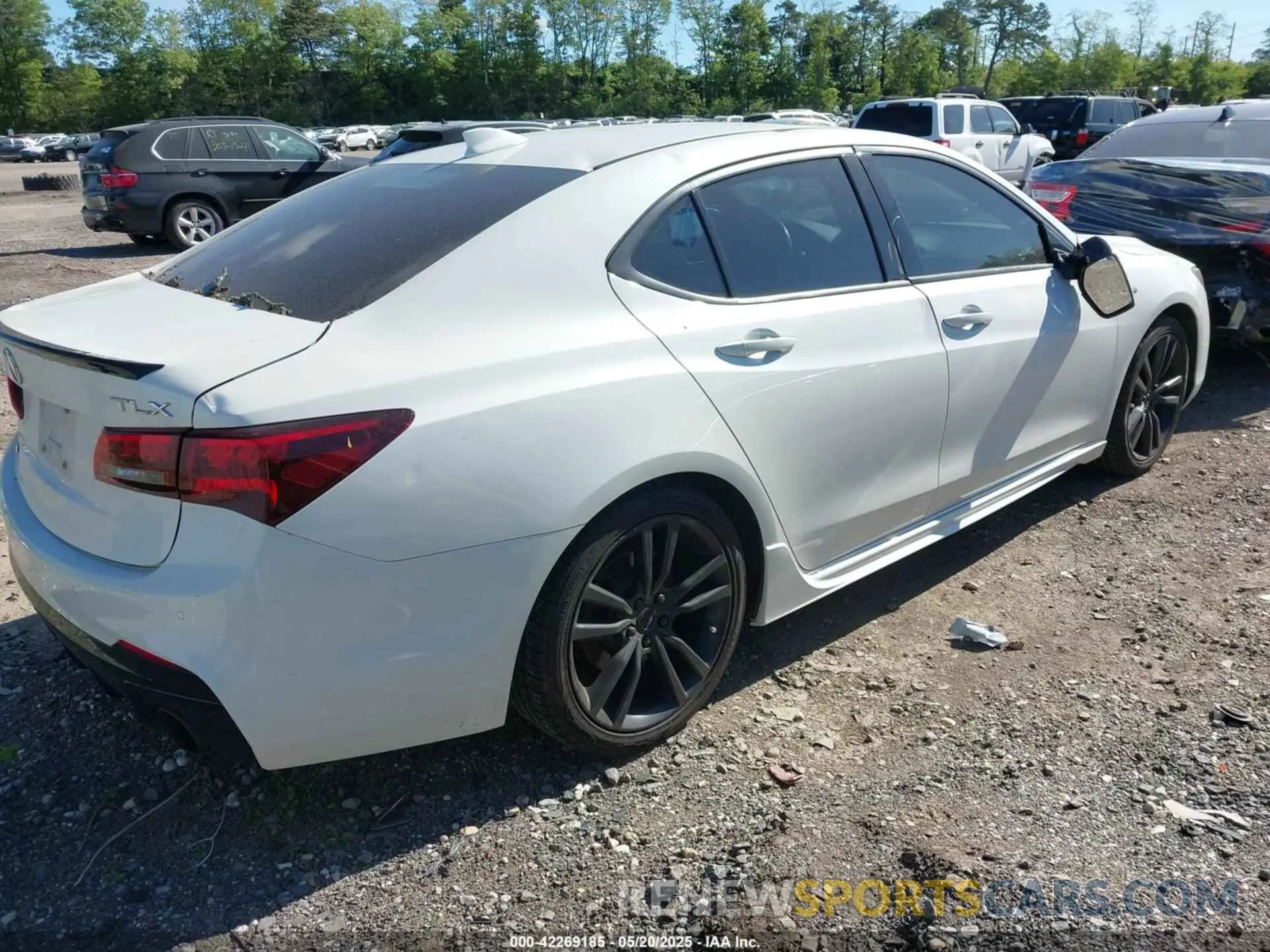4 fotografías del automóvil dañado 19UUB1F64LA009815 ACURA TLX 2020