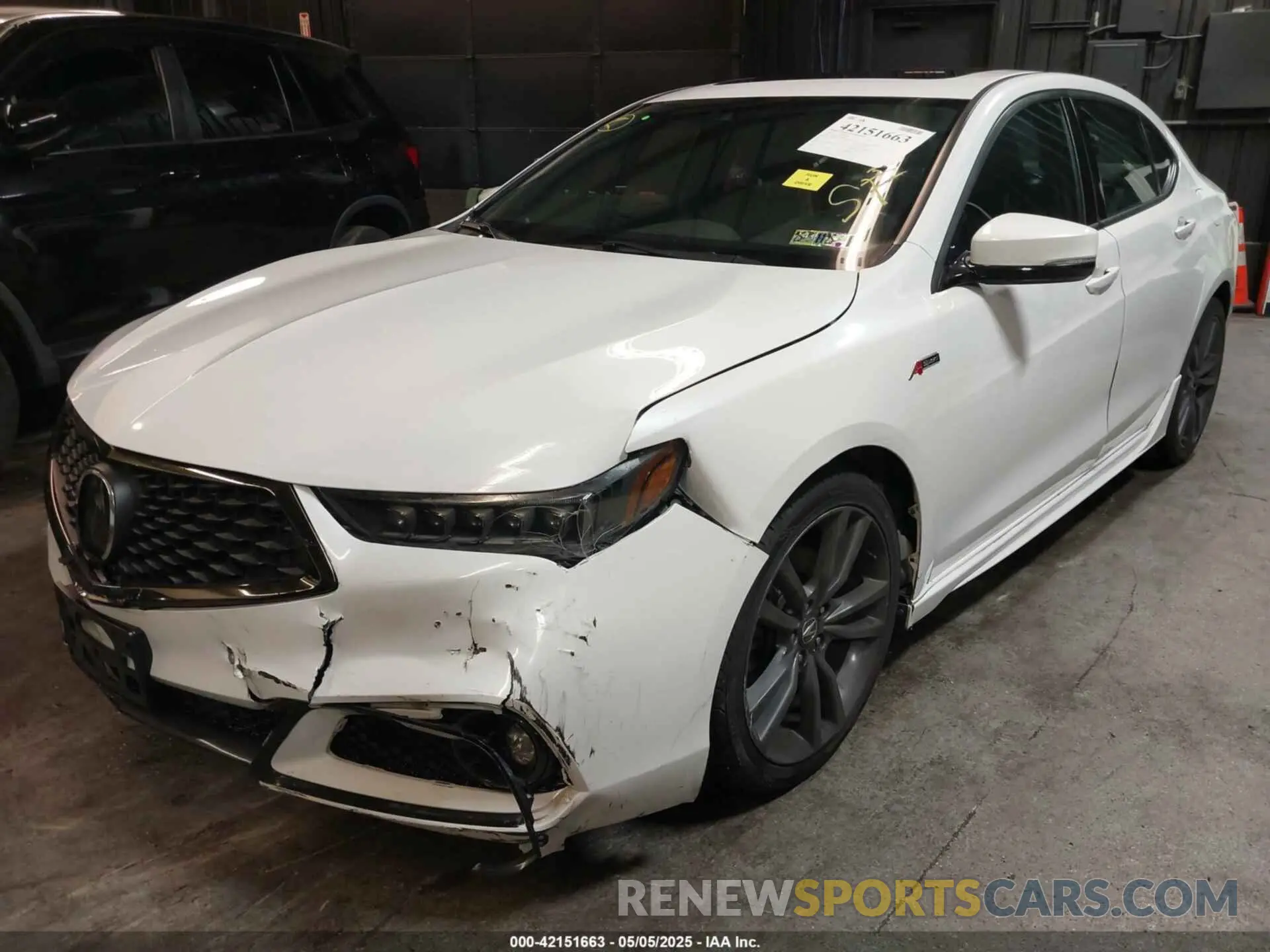 2 fotografías del automóvil dañado 19UUB1F66LA013039 ACURA TLX 2020