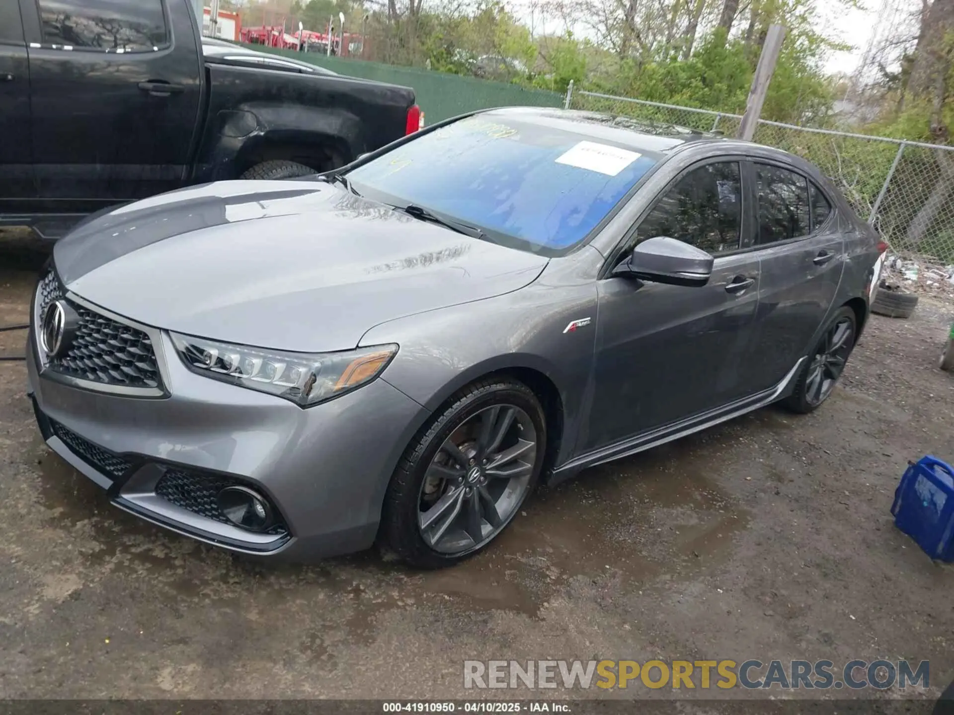 2 fotografías del automóvil dañado 19UUB1F6XLA015487 ACURA TLX 2020