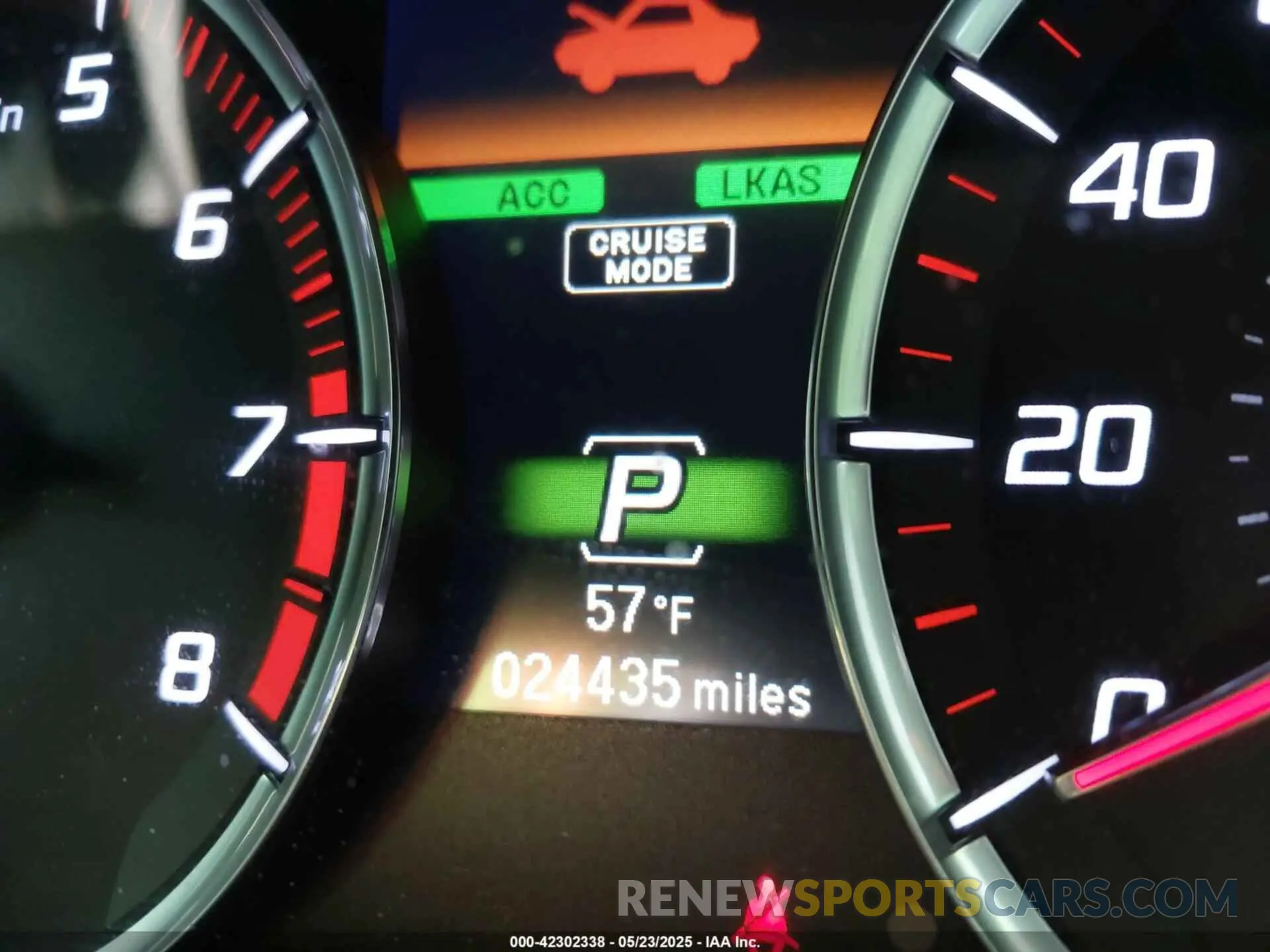 15 fotografías del automóvil dañado 19UUB2F66LA002614 ACURA TLX 2020