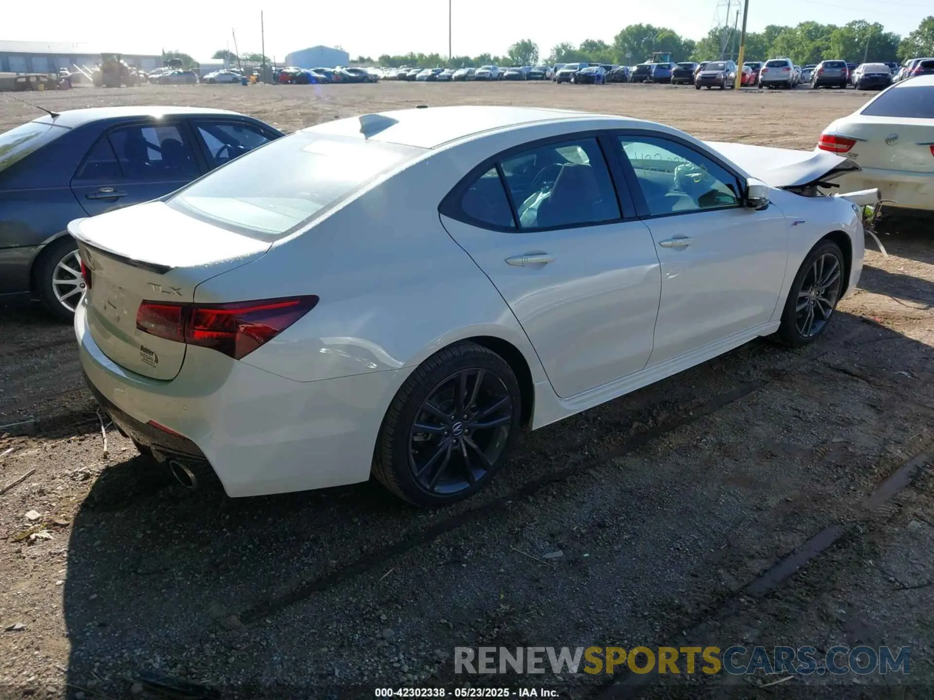 4 fotografías del automóvil dañado 19UUB2F66LA002614 ACURA TLX 2020