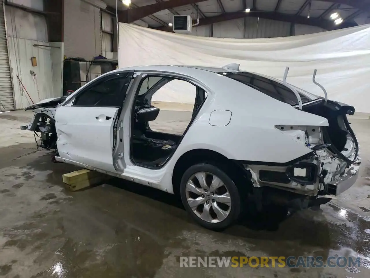 2 fotografías del automóvil dañado 19UUB2F68LA005790 ACURA TLX 2020