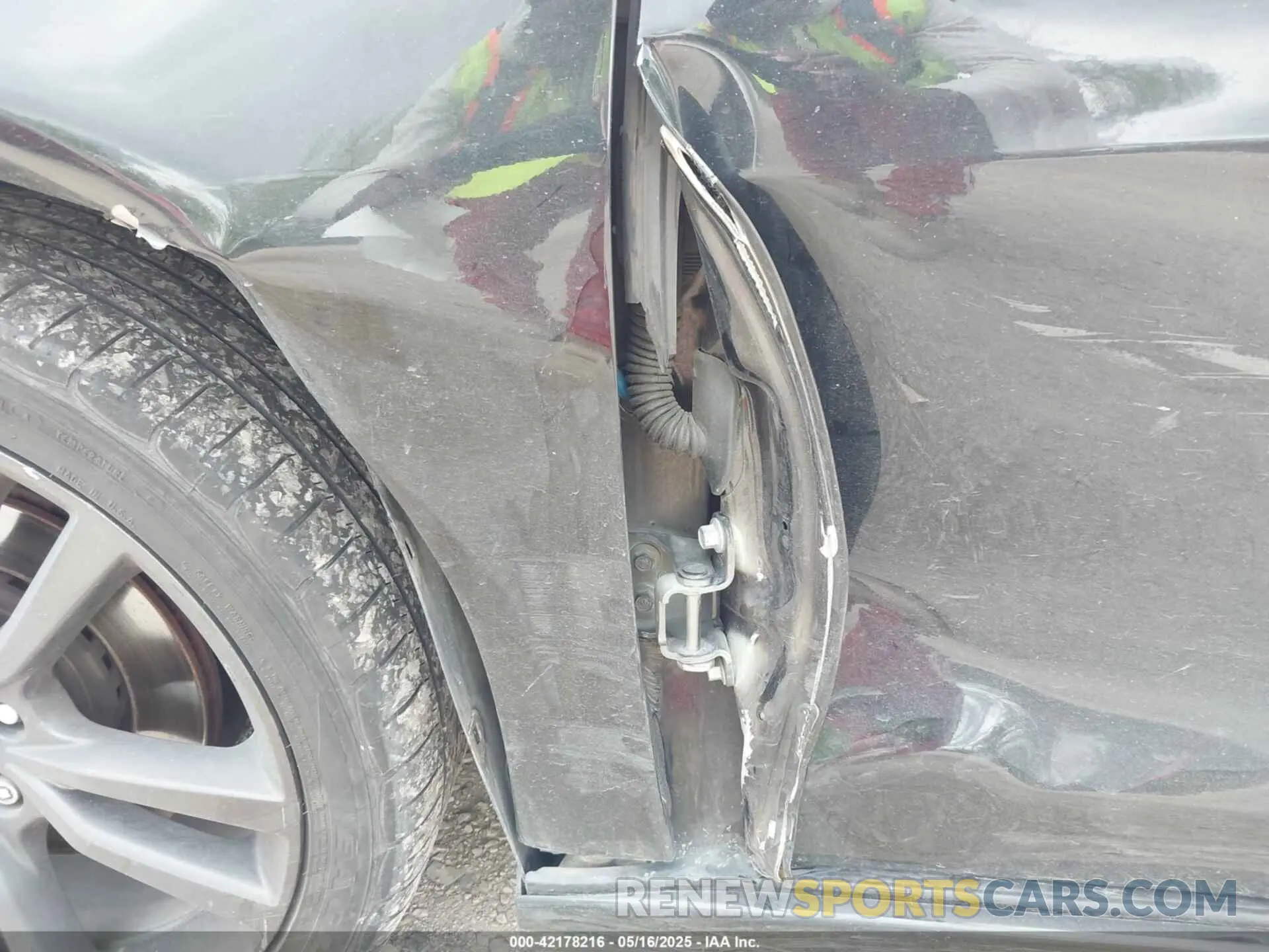 17 fotografías del automóvil dañado 19UUB3F60LA002856 ACURA TLX 2020