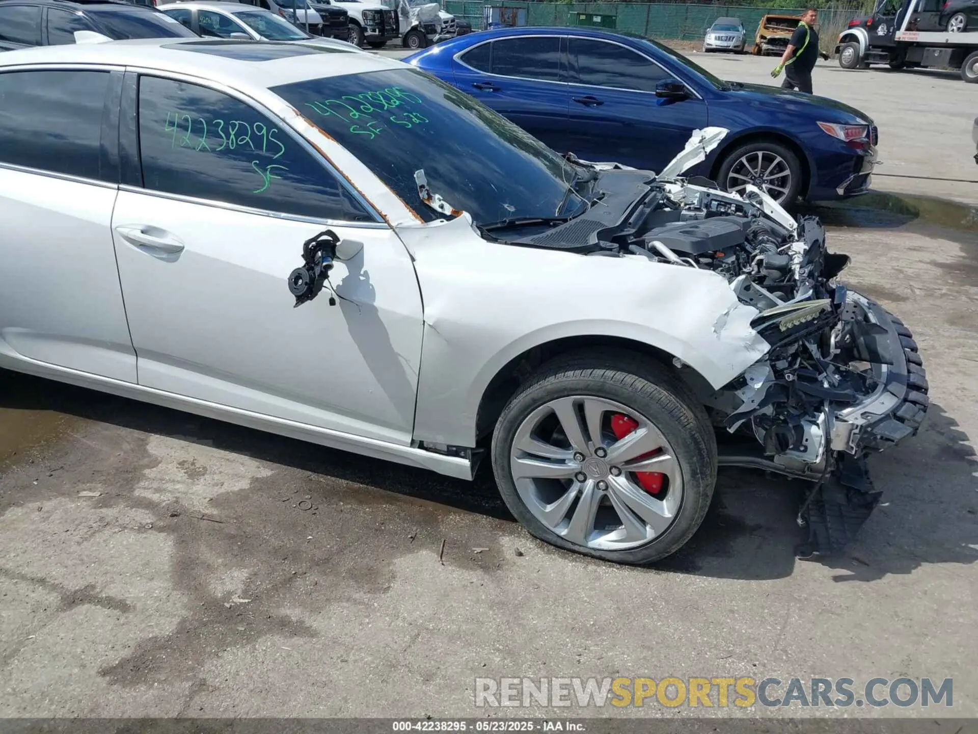 17 fotografías del automóvil dañado 19UUB5F4XMA003461 ACURA TLX 2021