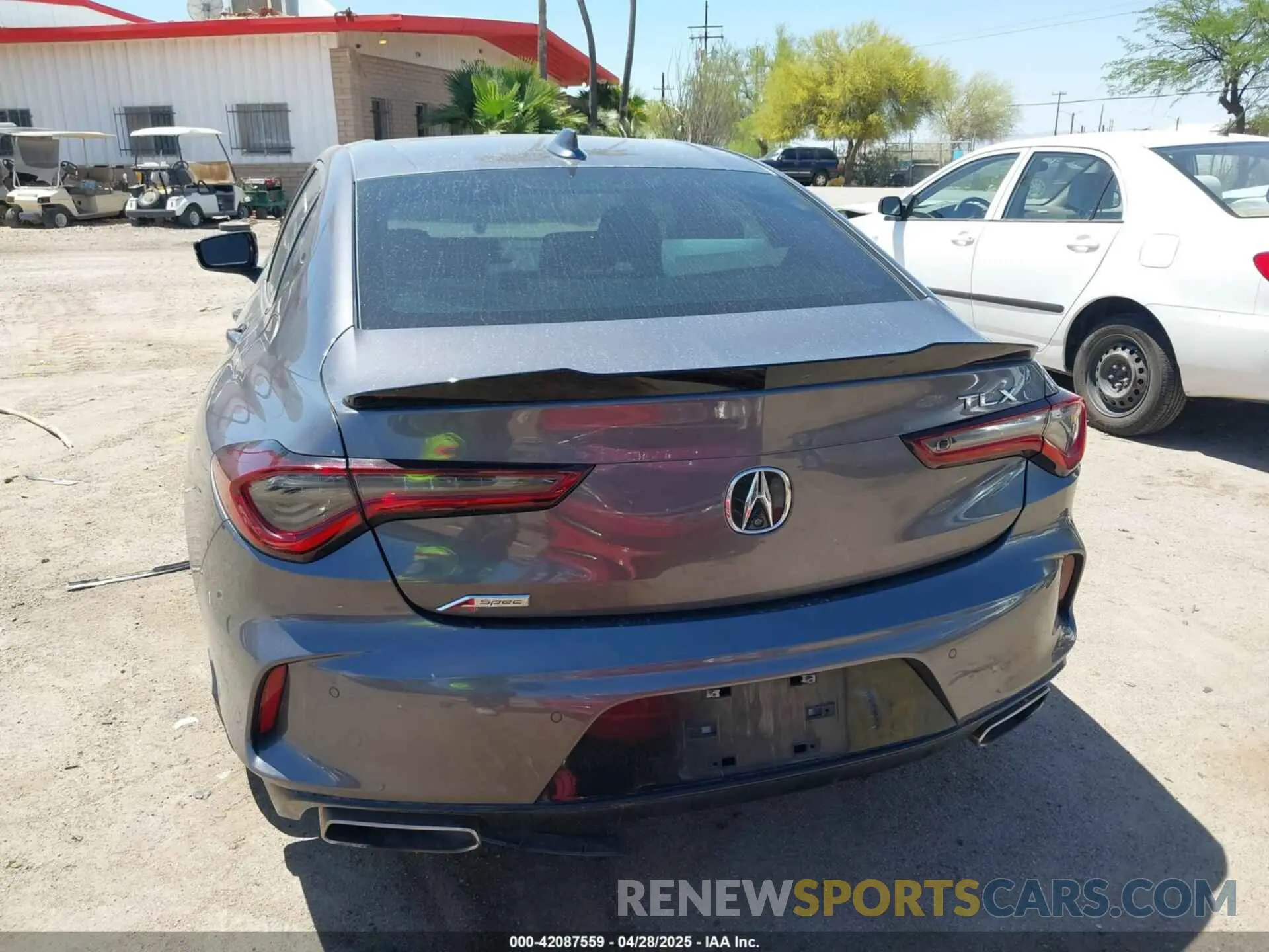 16 fotografías del automóvil dañado 19UUB5F55MA007104 ACURA TLX 2021
